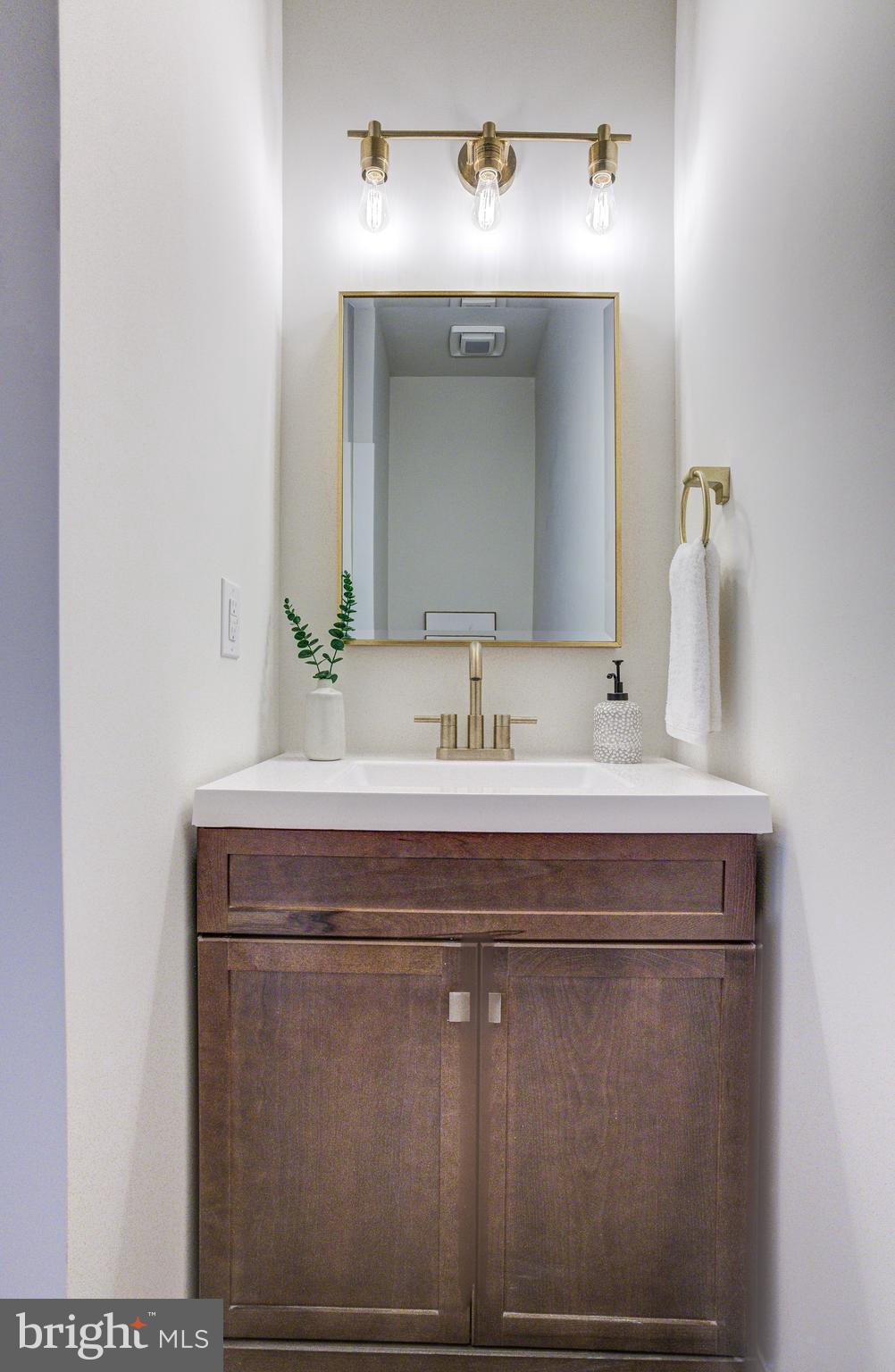 MAHOGANY PARK - Residential