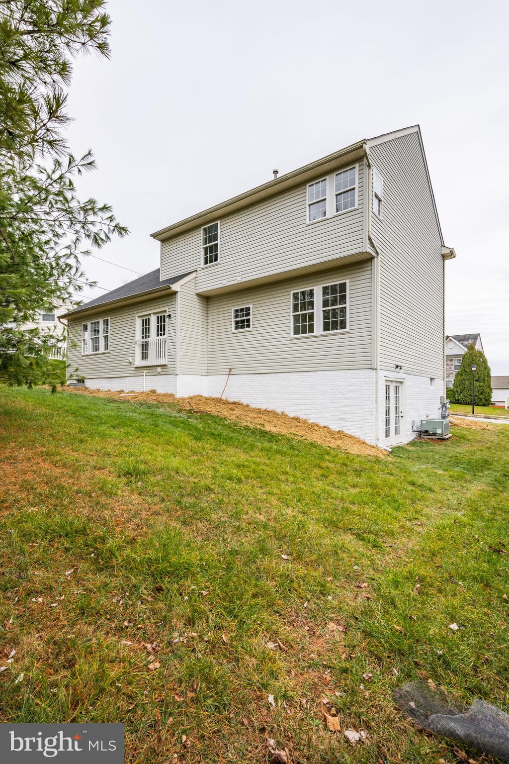 MAHOGANY PARK - Residential