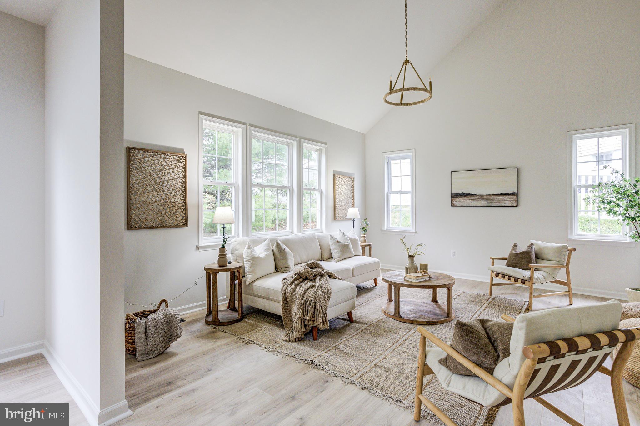 MAHOGANY PARK - Residential