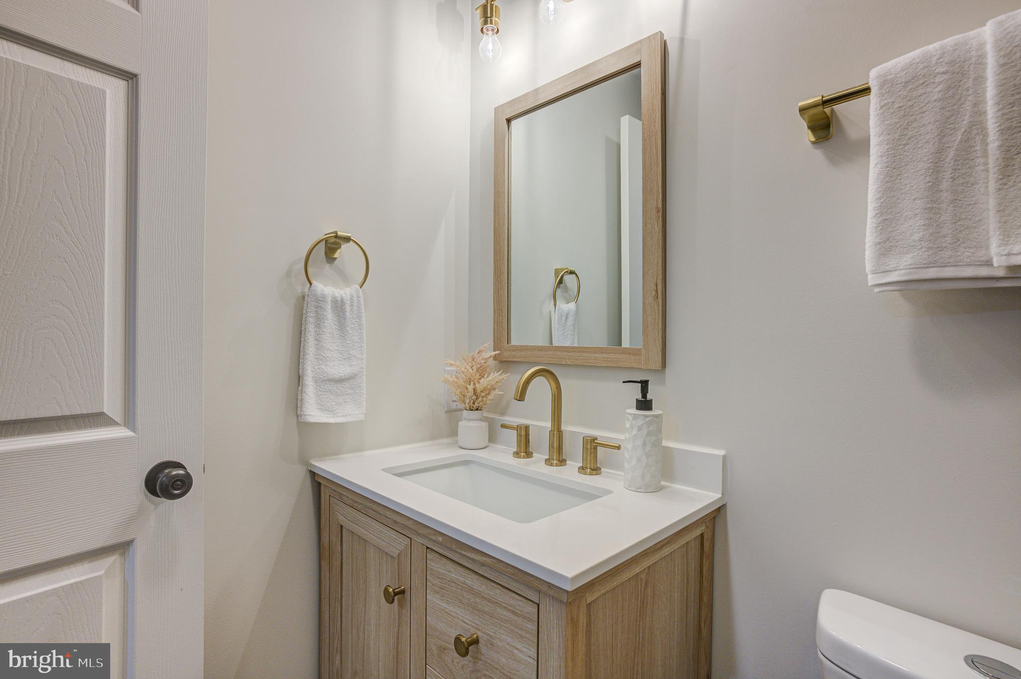 MAHOGANY PARK - Residential