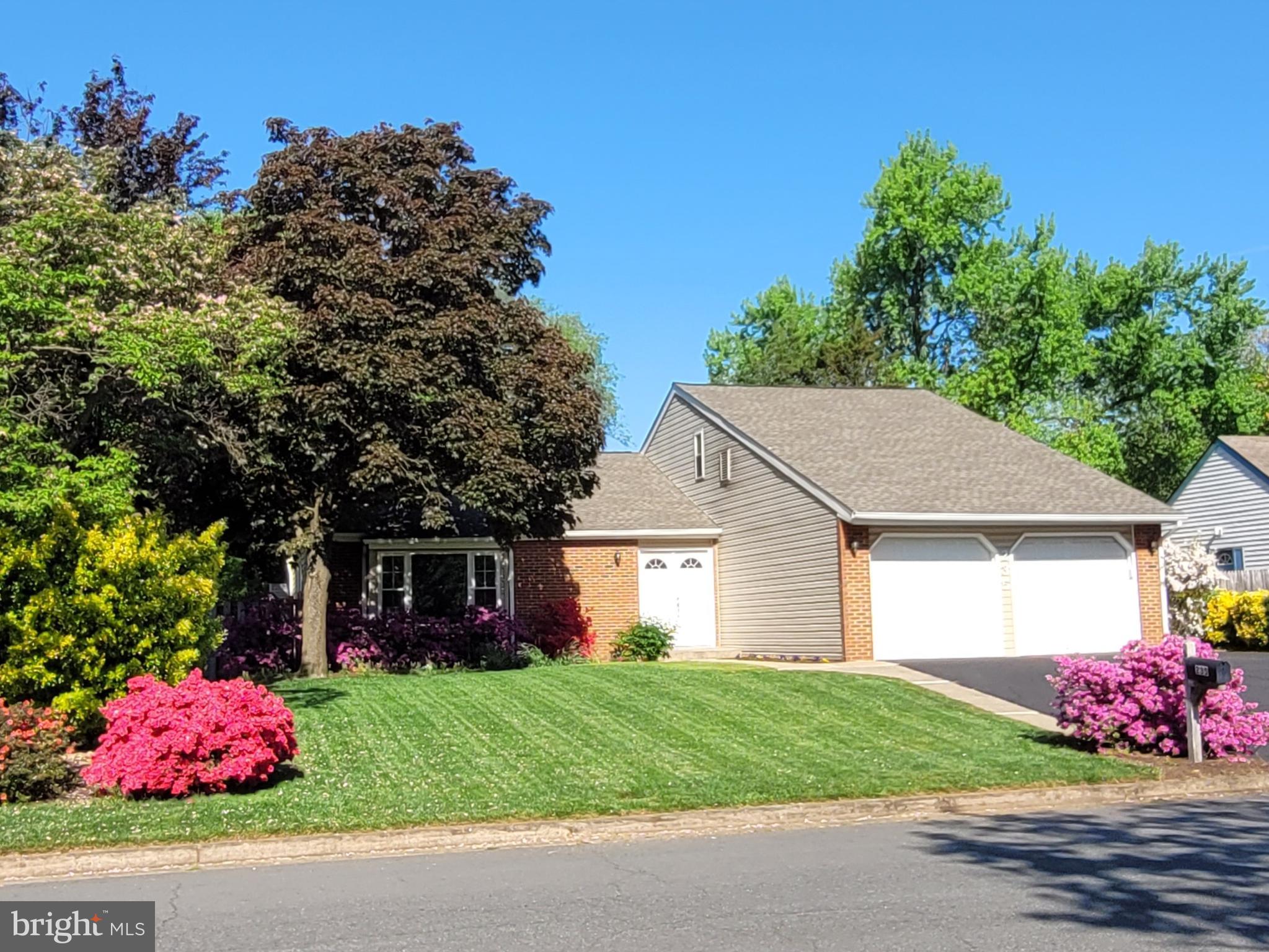 235 E JUNIPER AVENUE