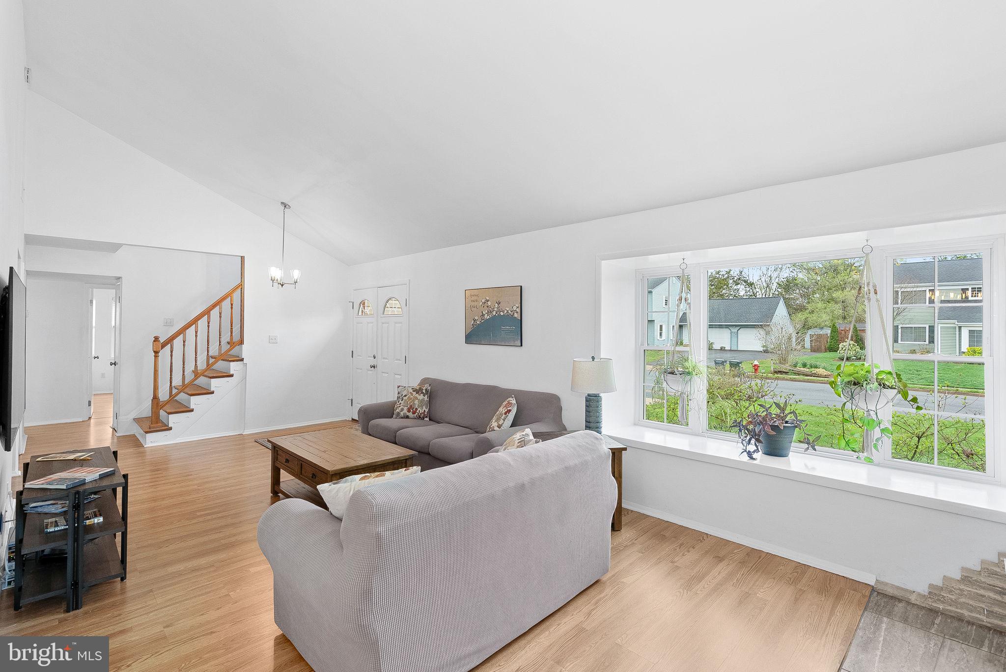 235 E JUNIPER AVENUE