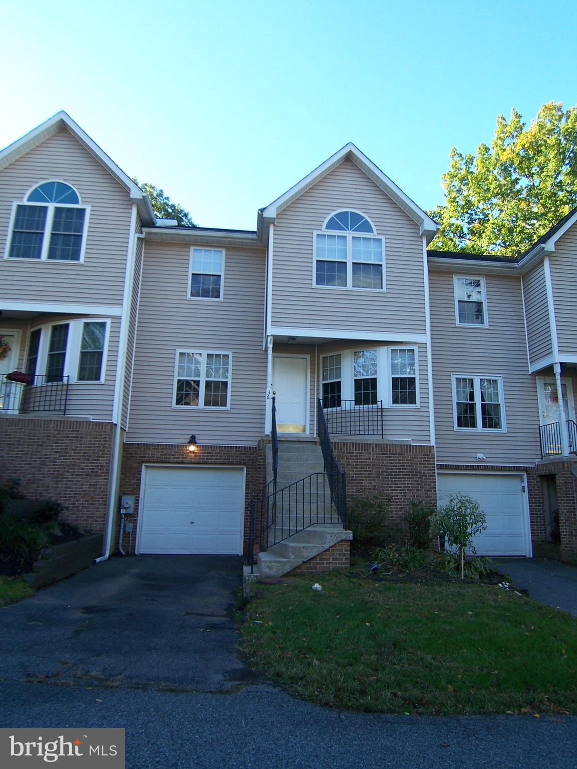 CHESAPEAKE CLUB - Residential Lease