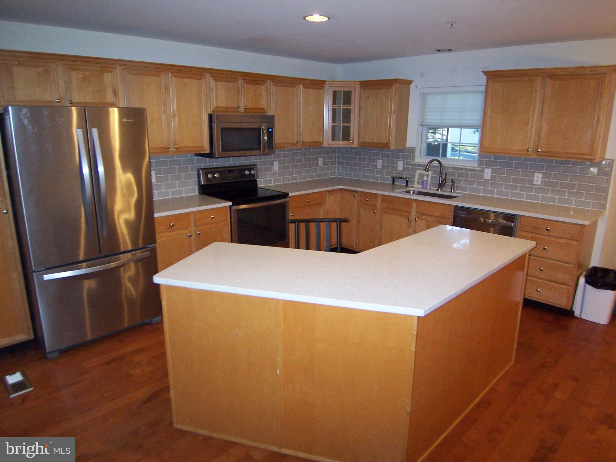 CHESAPEAKE CLUB - Residential Lease