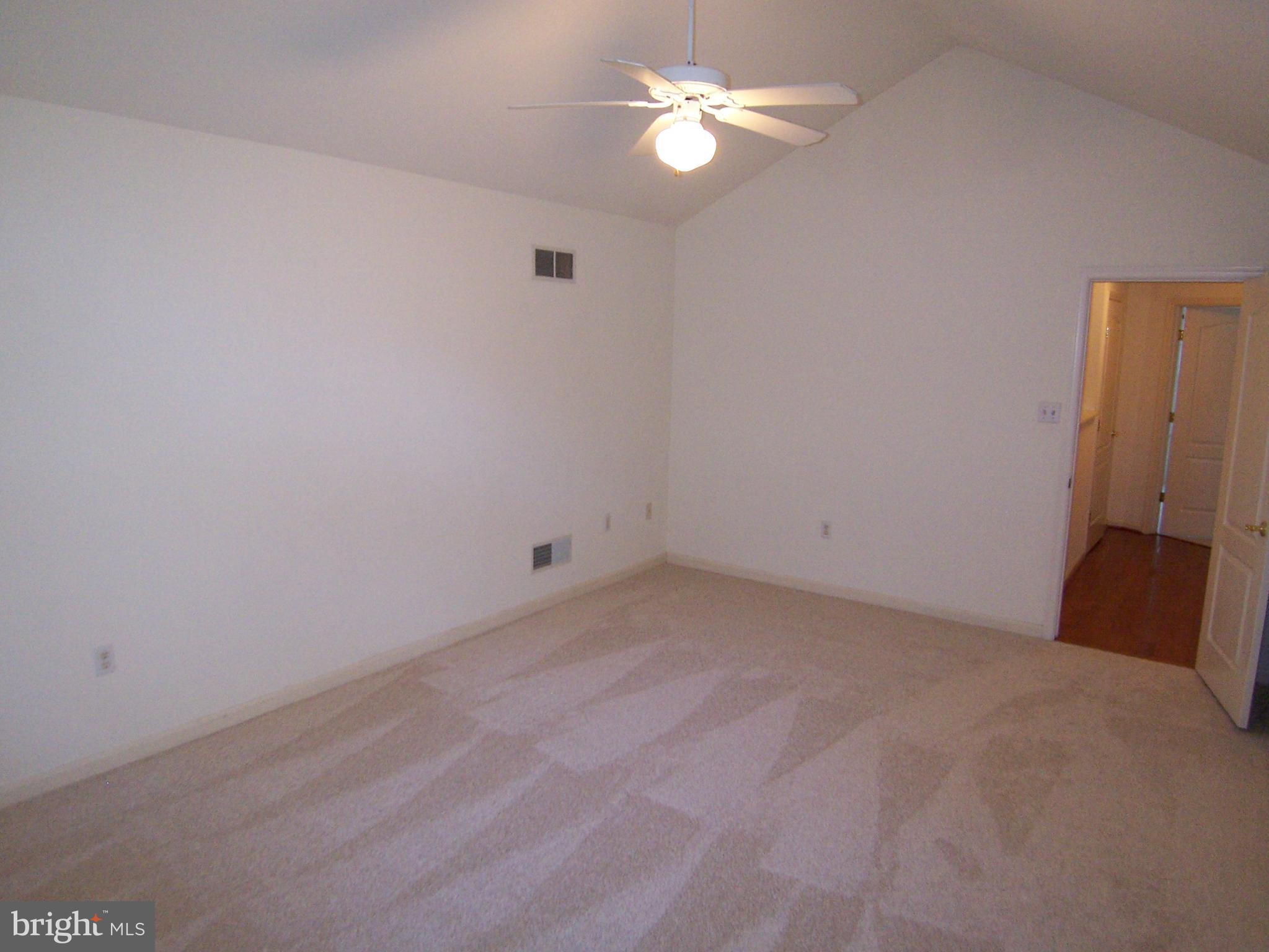 CHESAPEAKE CLUB - Residential Lease