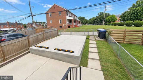 MLS: DCDC2283060