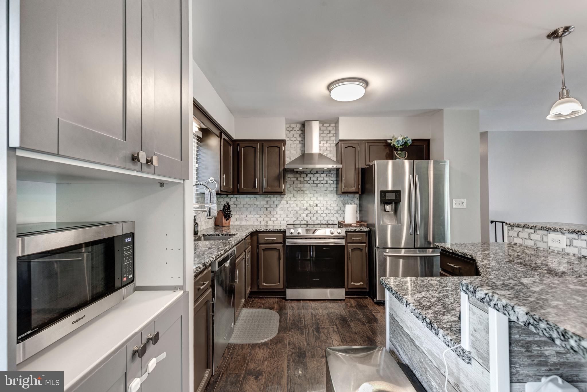 FREEDOM FOREST - Residential