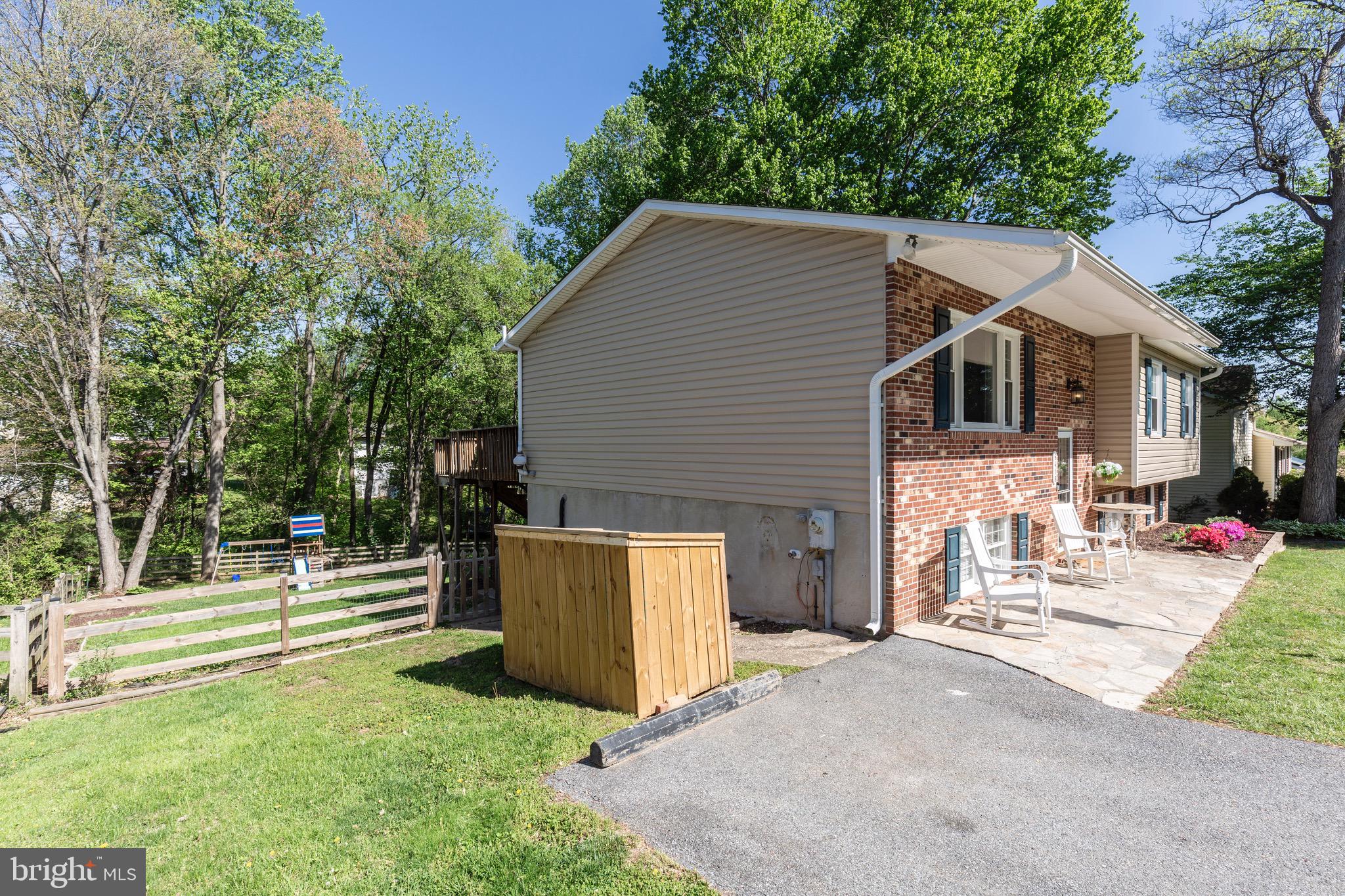 FREEDOM FOREST - Residential