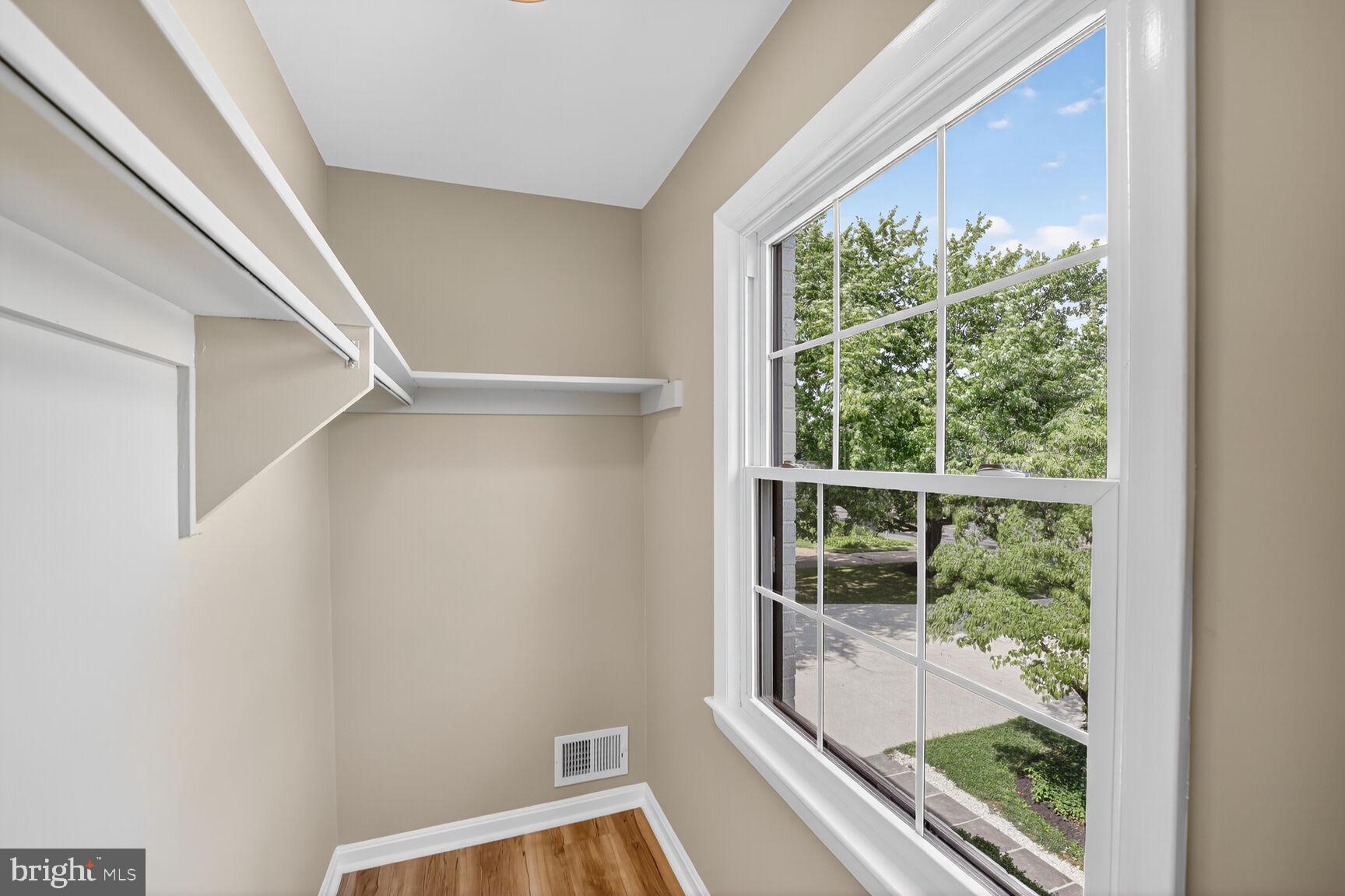 STERLING - Residential