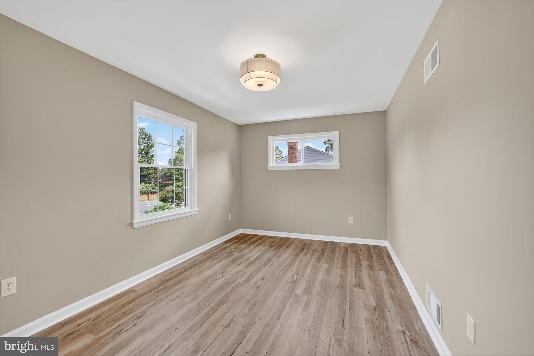 STERLING - Residential