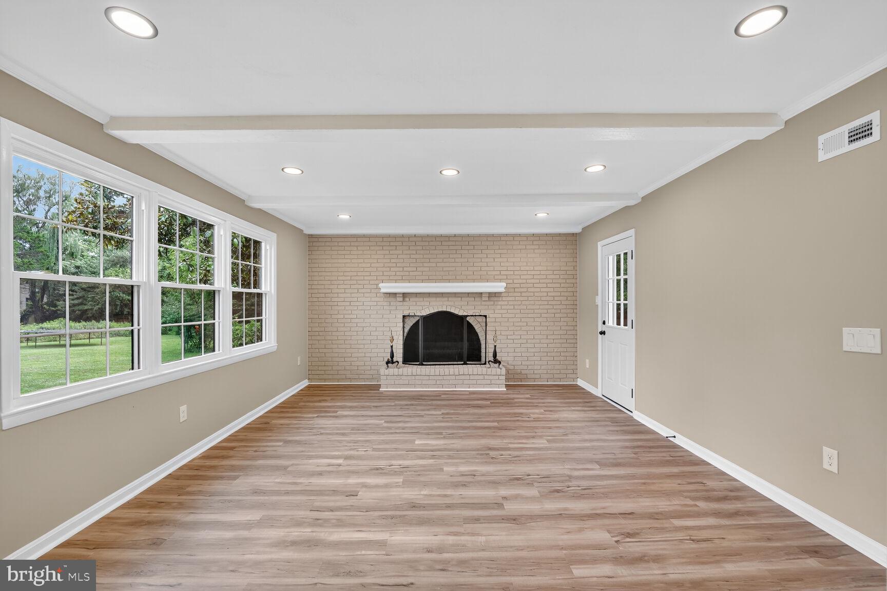 STERLING - Residential