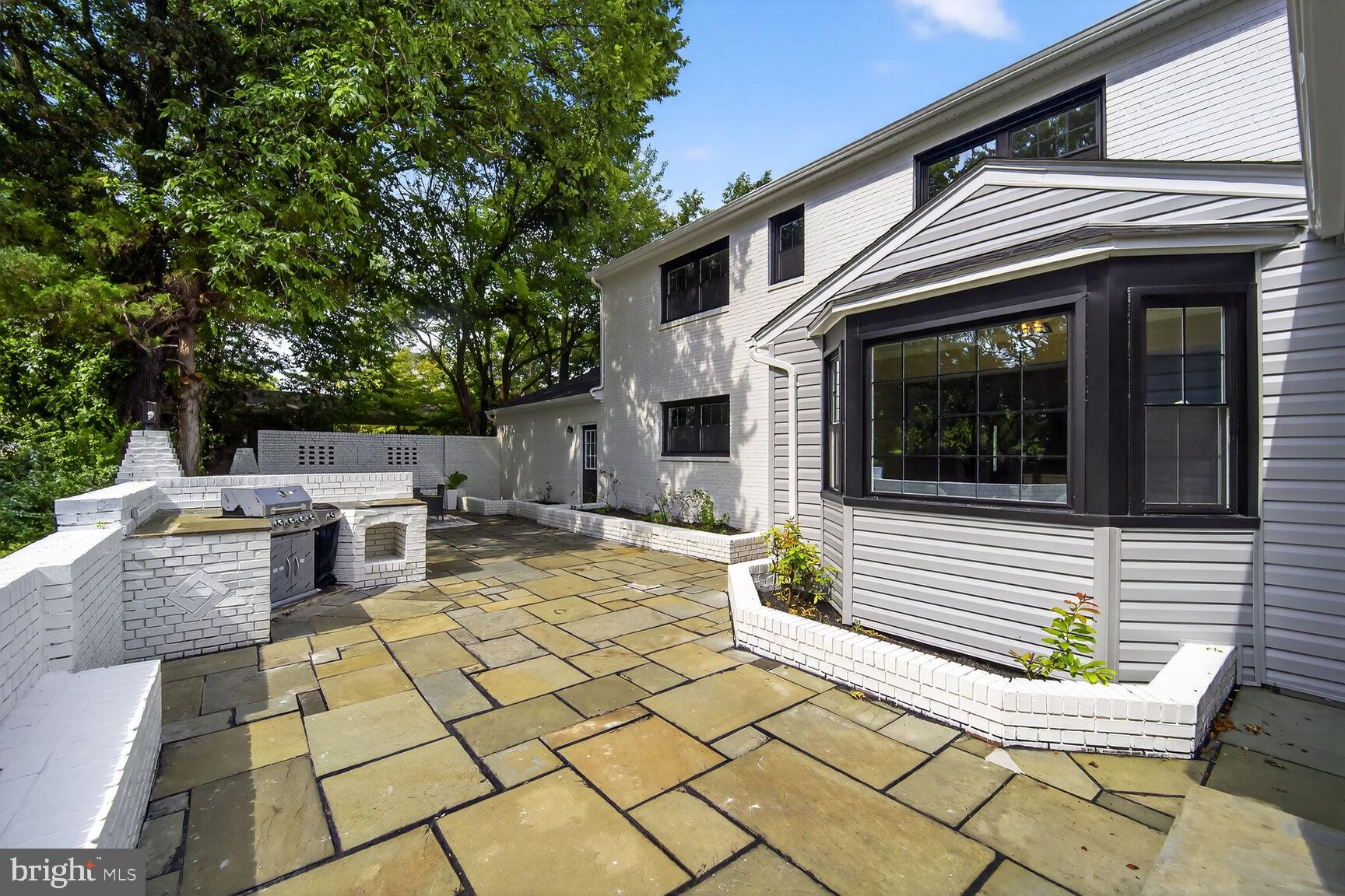 STERLING - Residential