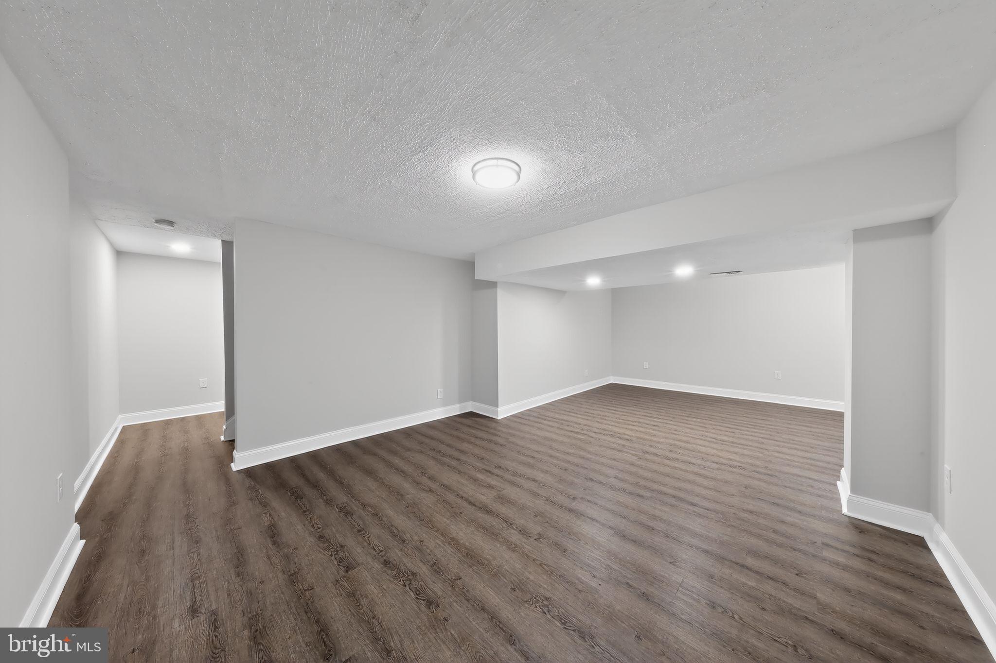 BAYVIEW ESTATES - Residential