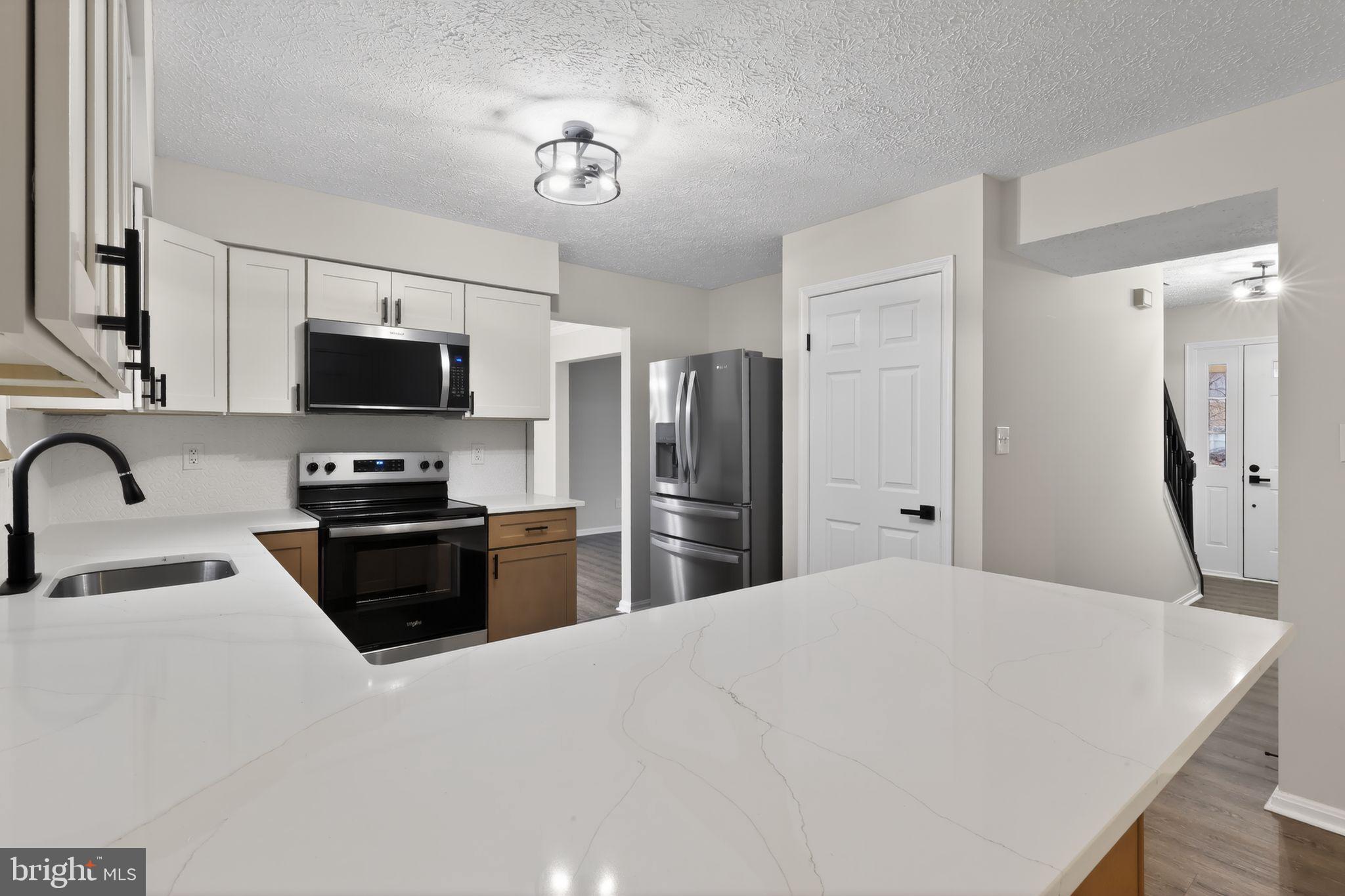 BAYVIEW ESTATES - Residential