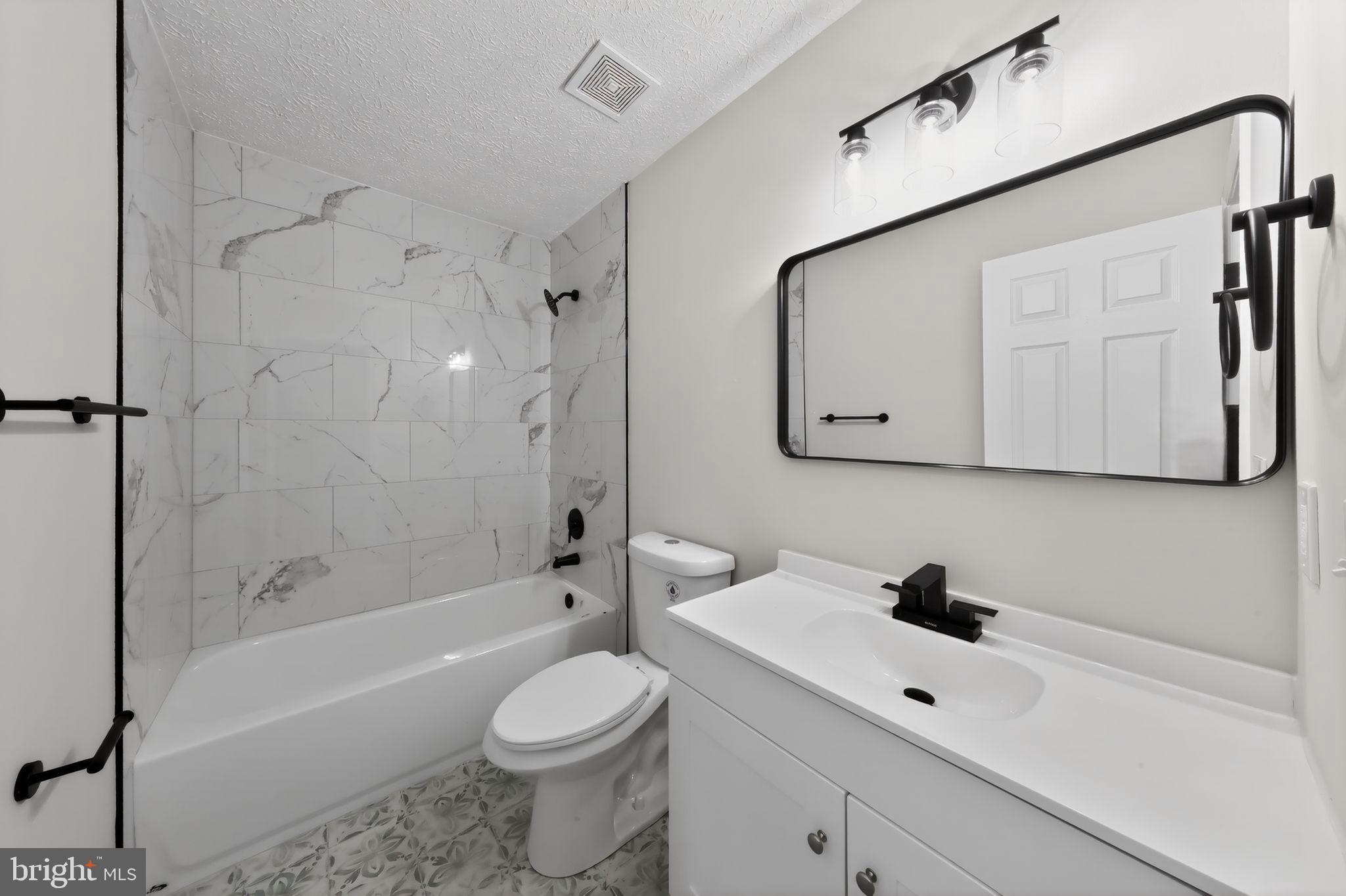 BAYVIEW ESTATES - Residential