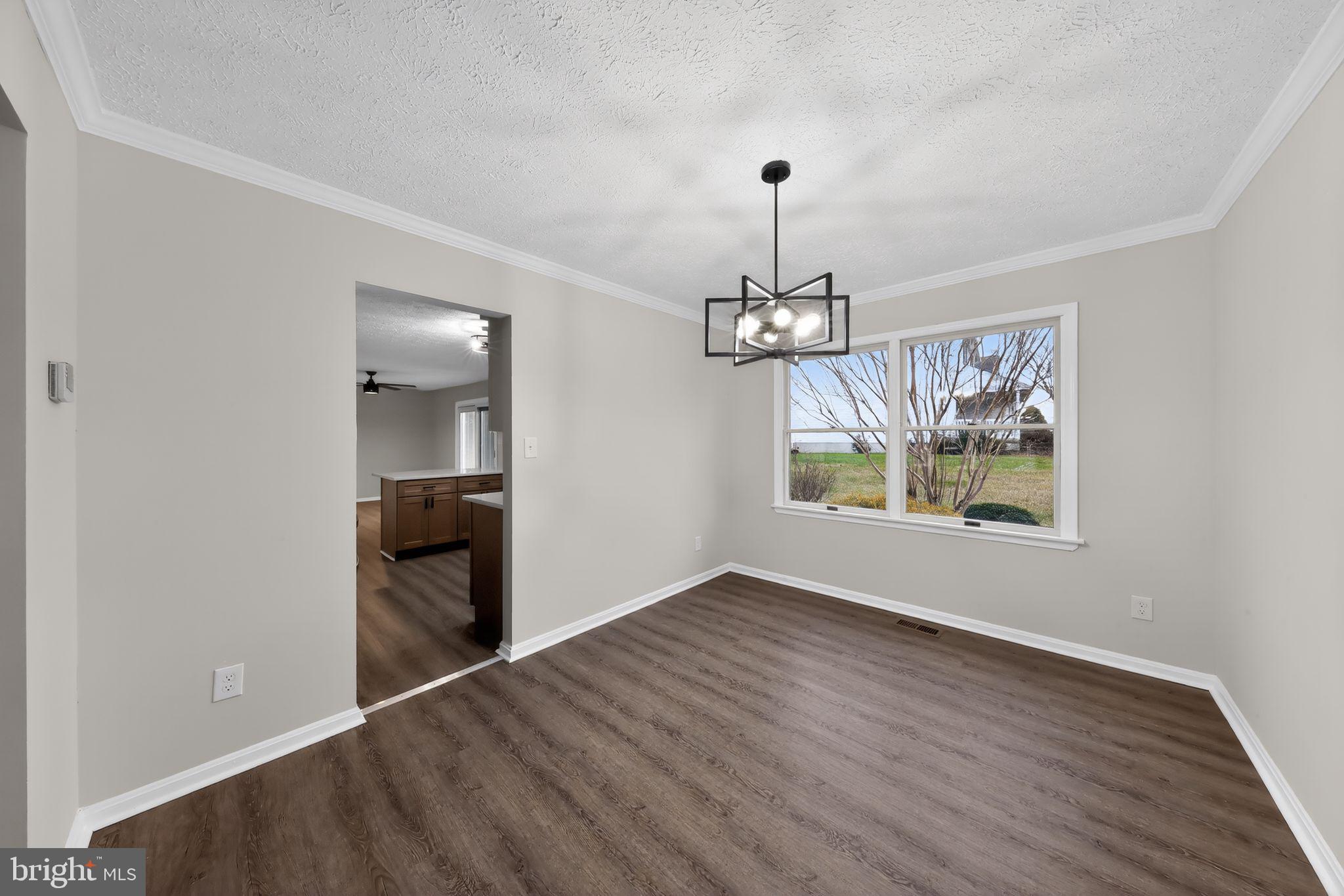 BAYVIEW ESTATES - Residential