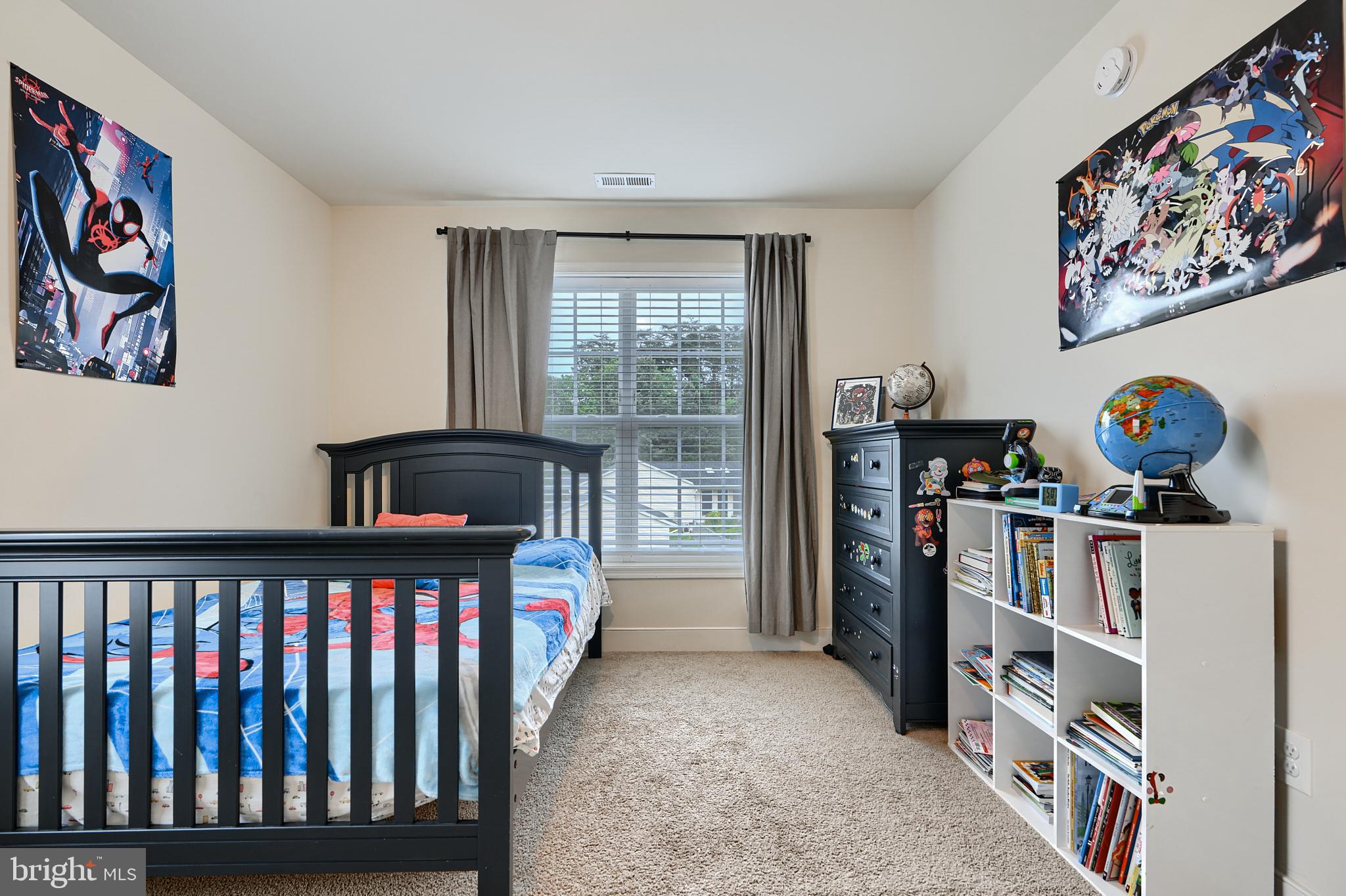 FIELDSTONE MANOR CONDO - Residential