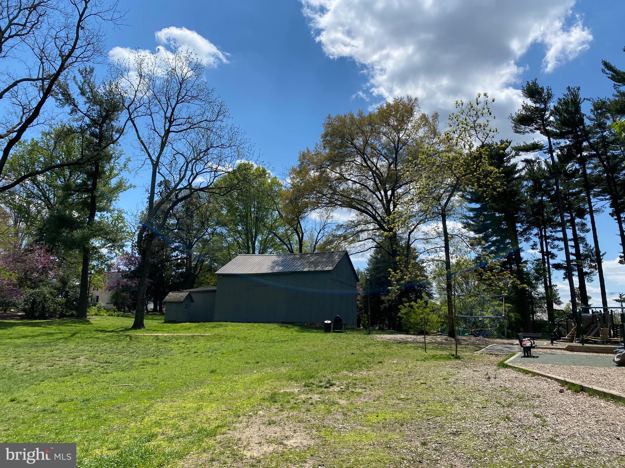 GREAT FOREST - Residential