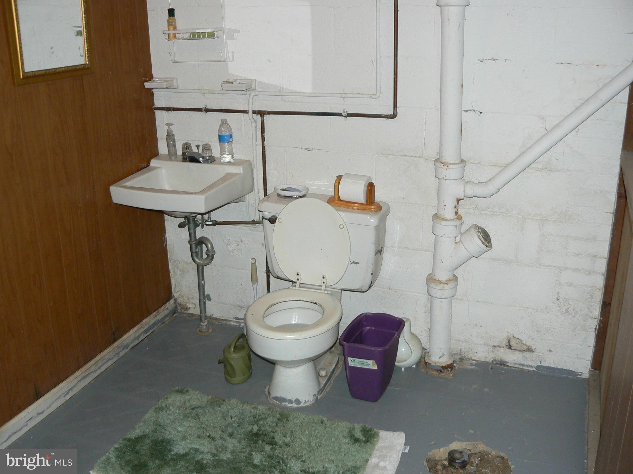 HIGH RIDGE PARK - Residential