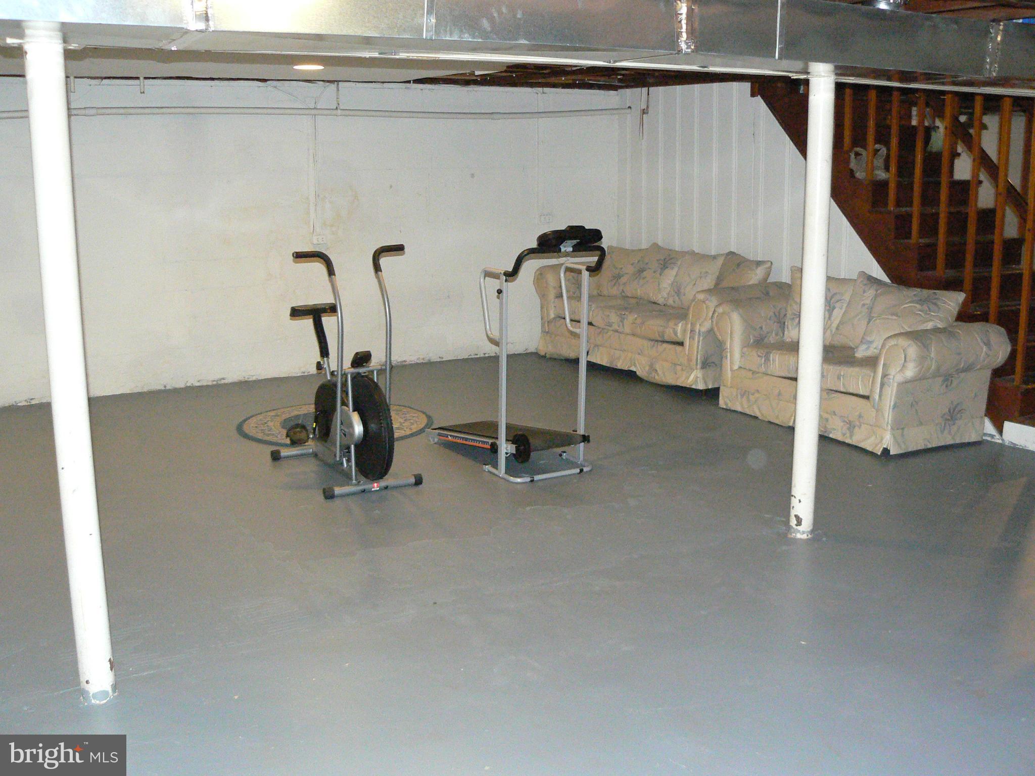 HIGH RIDGE PARK - Residential