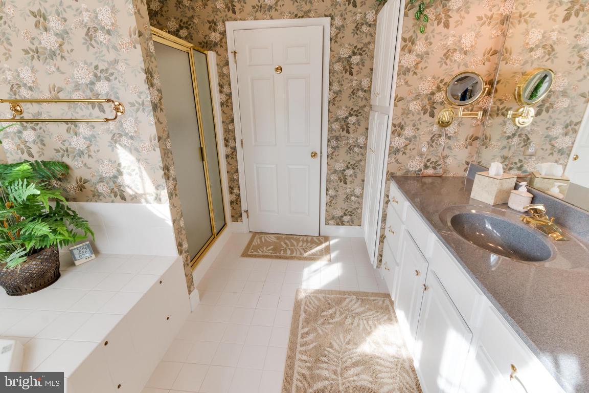 BENT CREEK - Residential