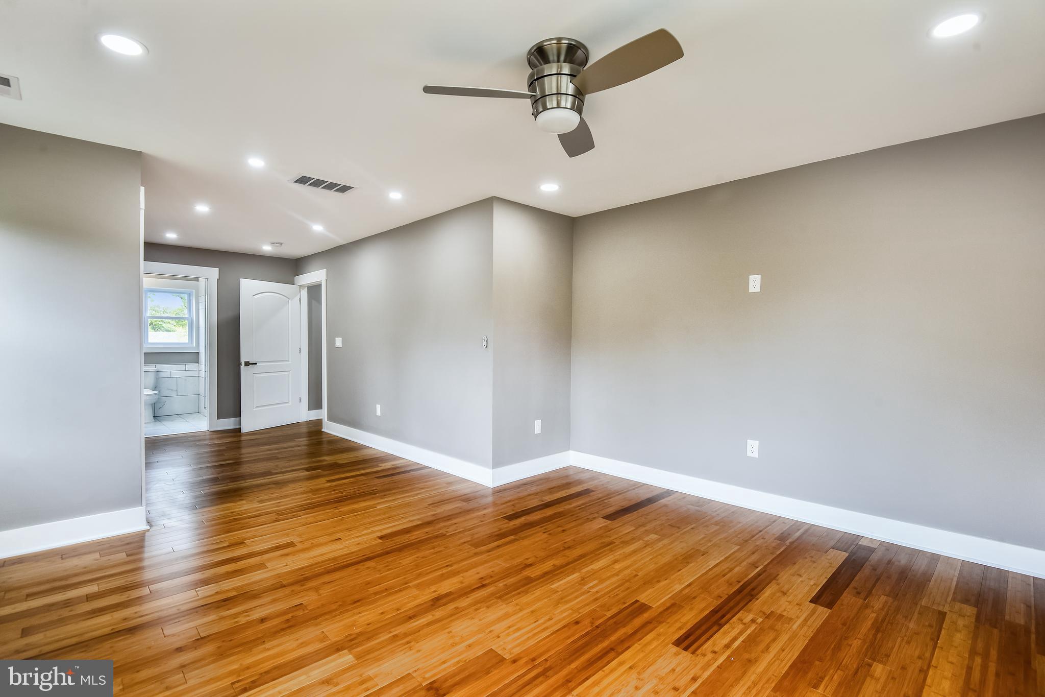 FRANCONIA - Residential