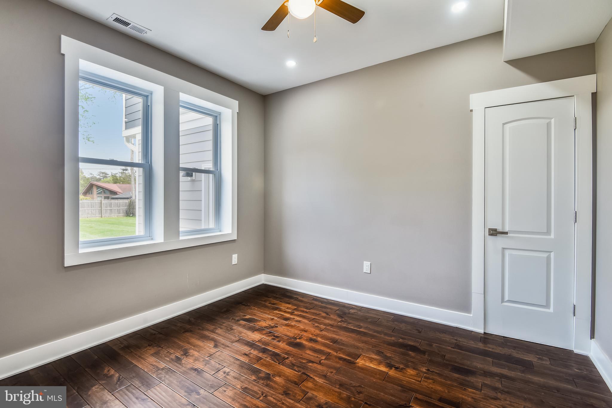 FRANCONIA - Residential