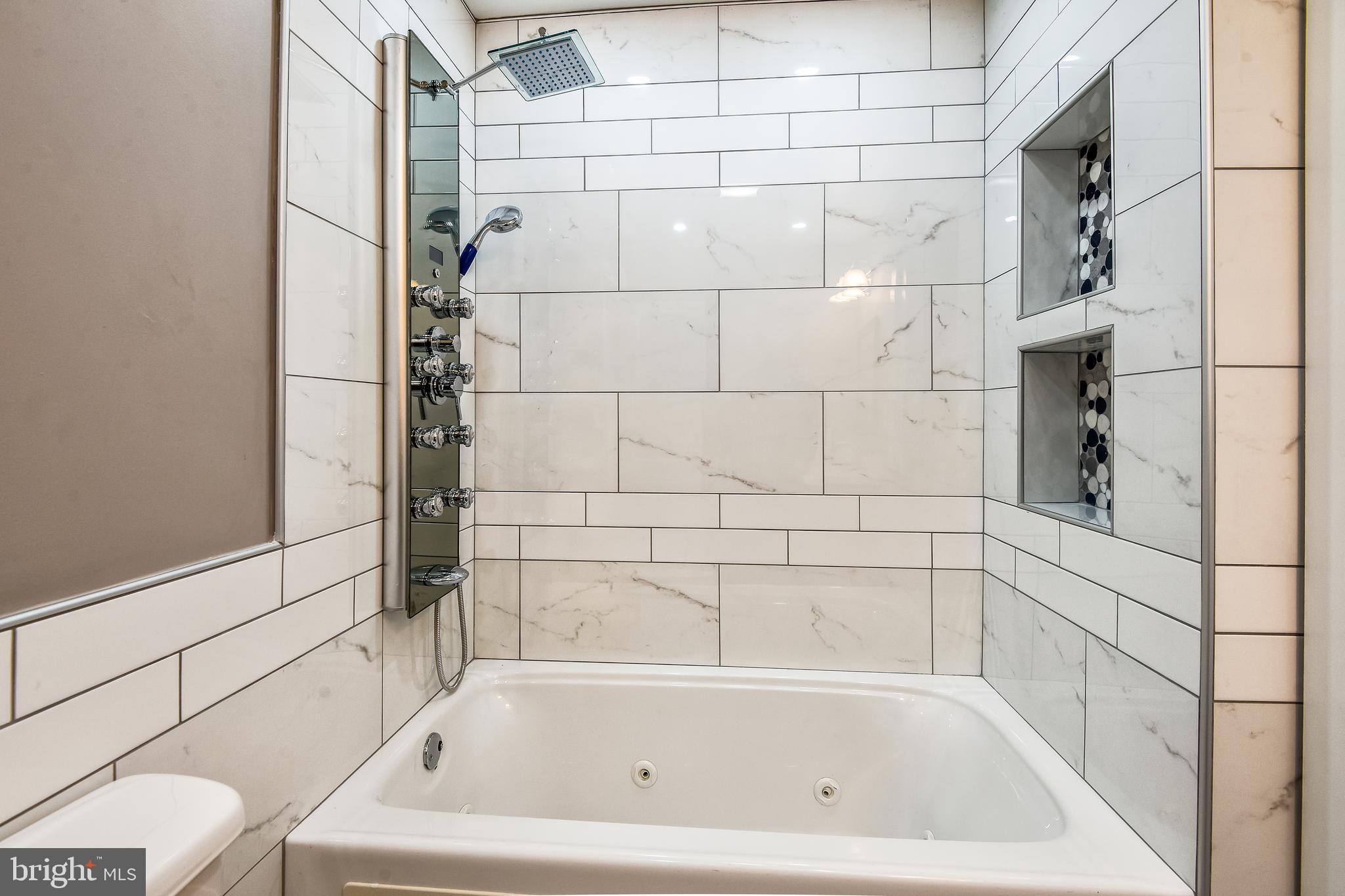 FRANCONIA - Residential