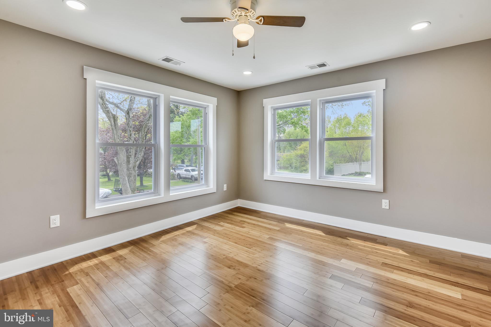 FRANCONIA - Residential