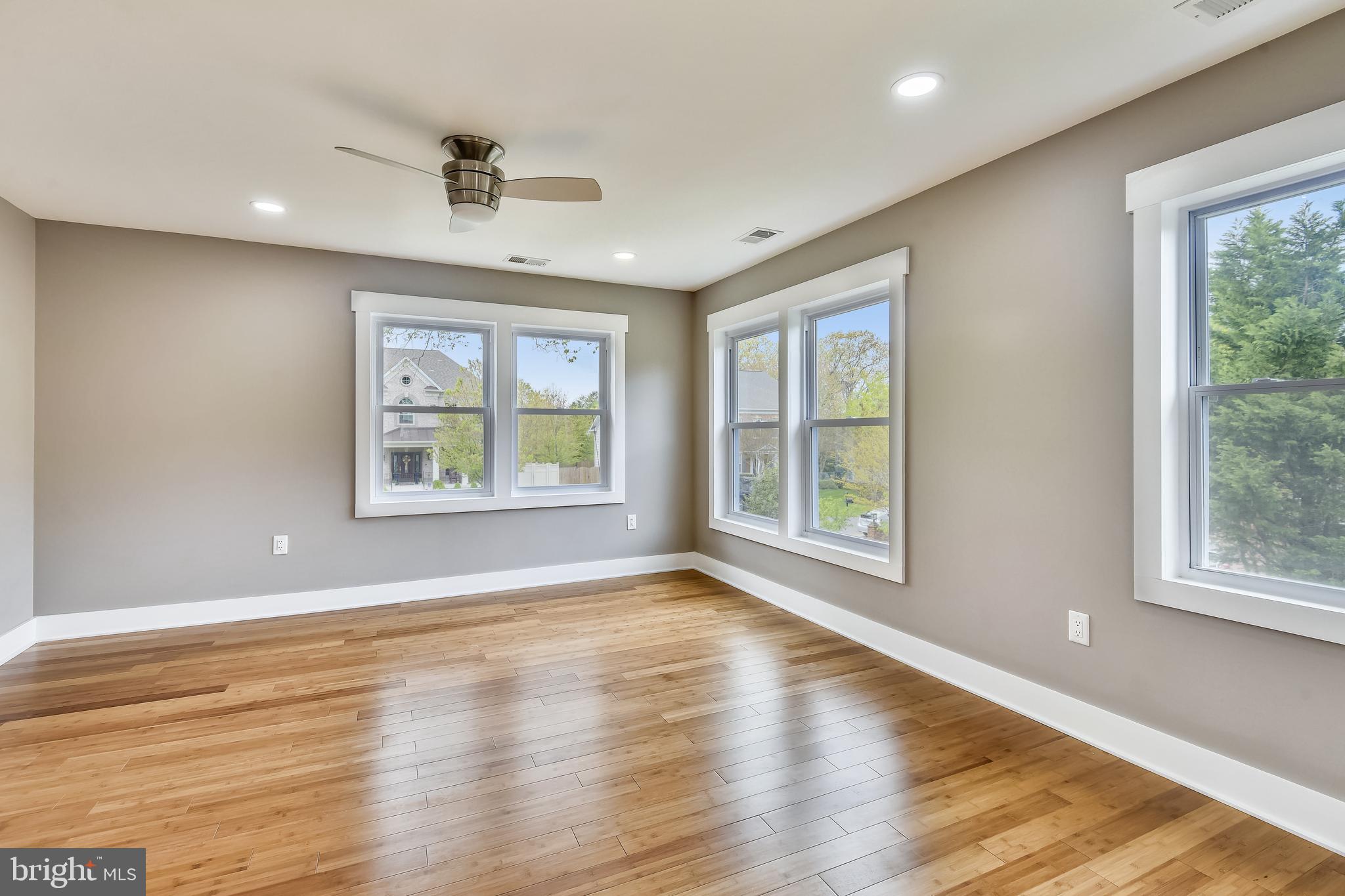 FRANCONIA - Residential