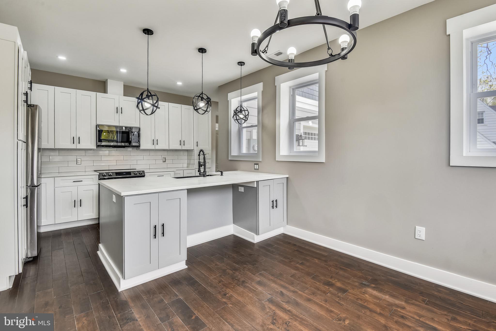 FRANCONIA - Residential