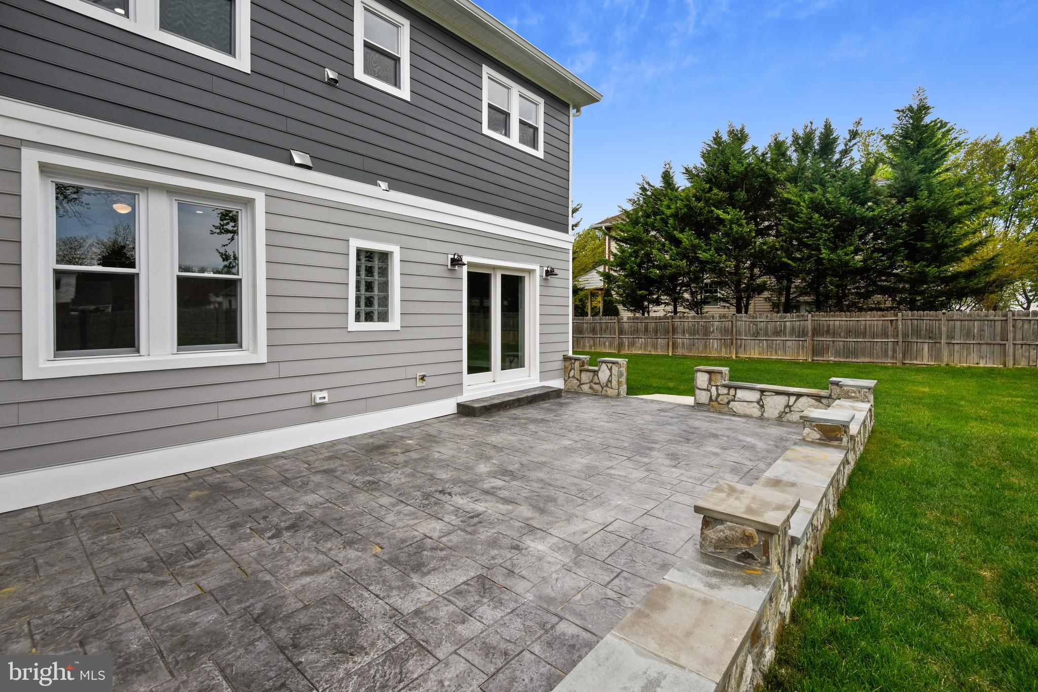 FRANCONIA - Residential