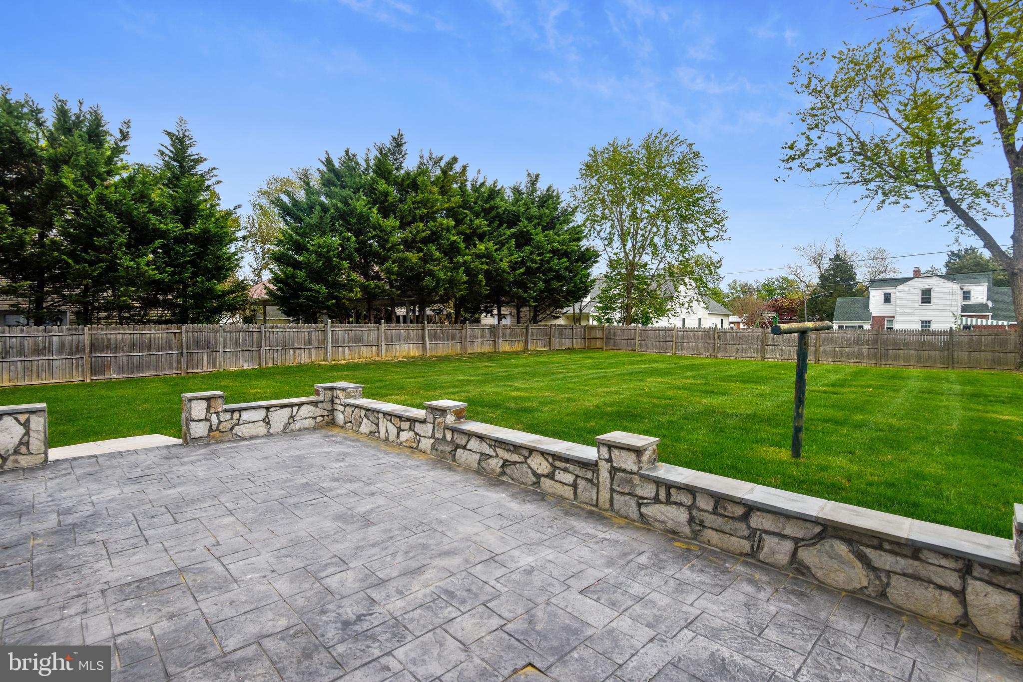 FRANCONIA - Residential