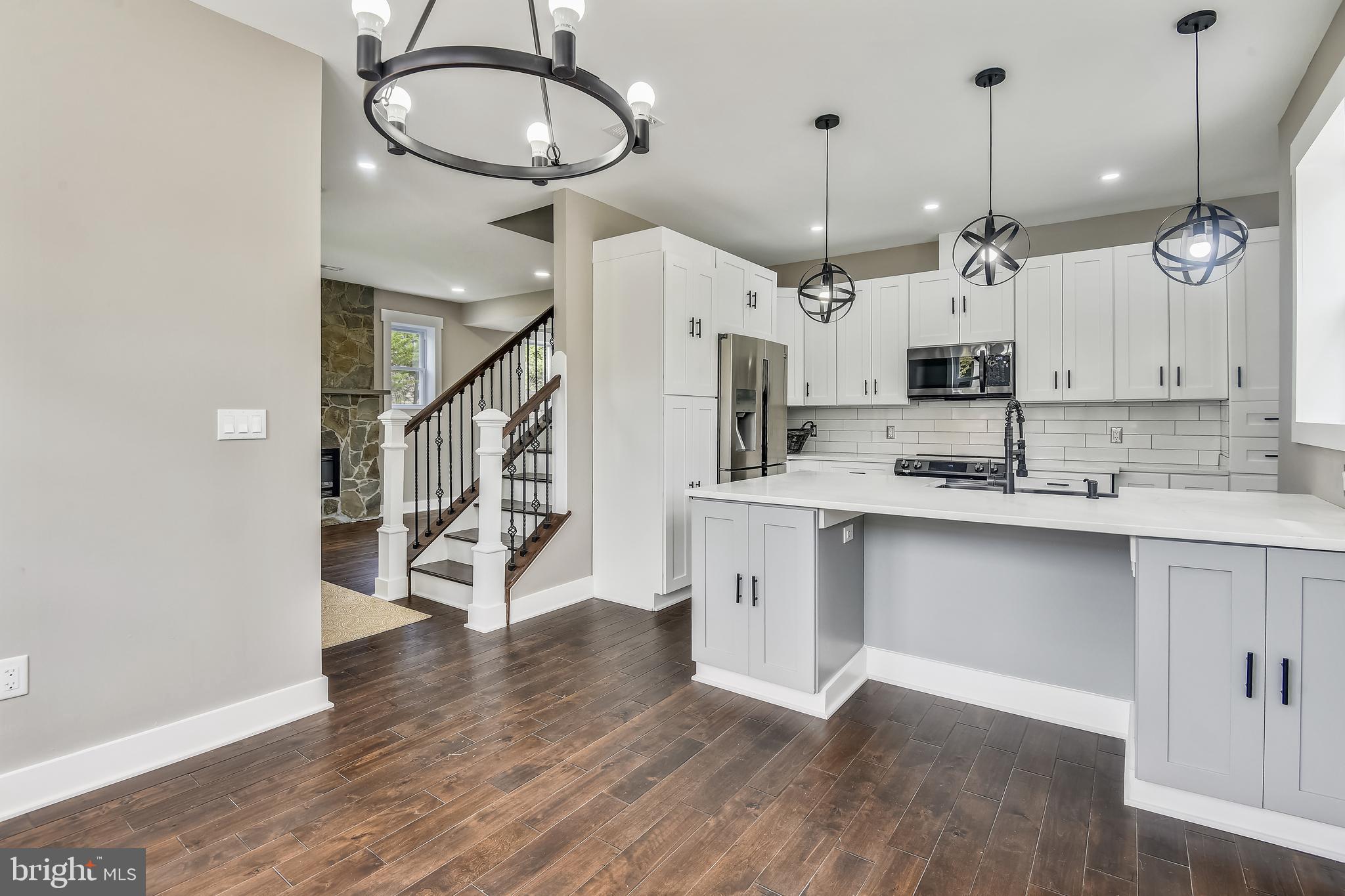 FRANCONIA - Residential