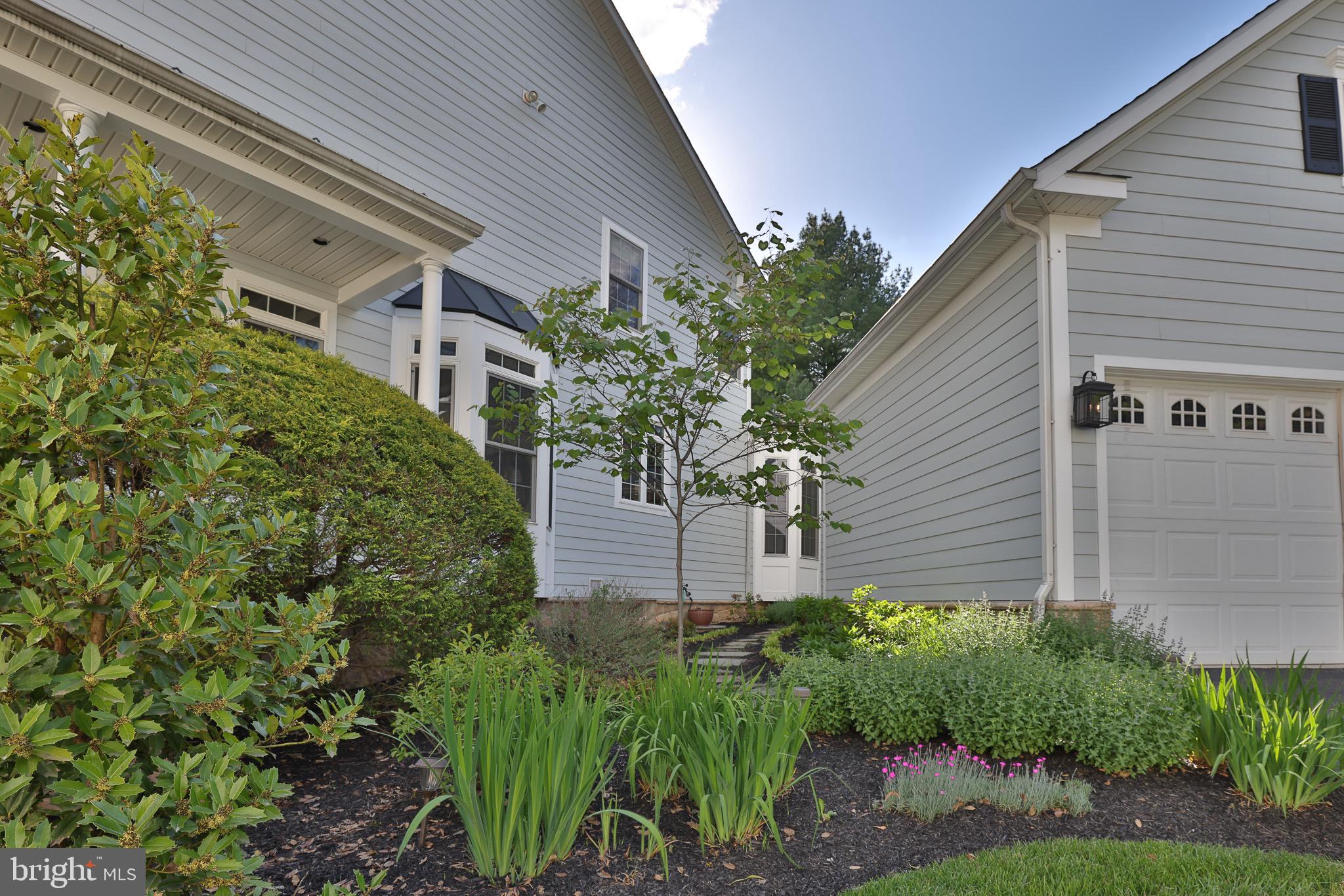 1114 WASHINGTONVILLE DRIVE