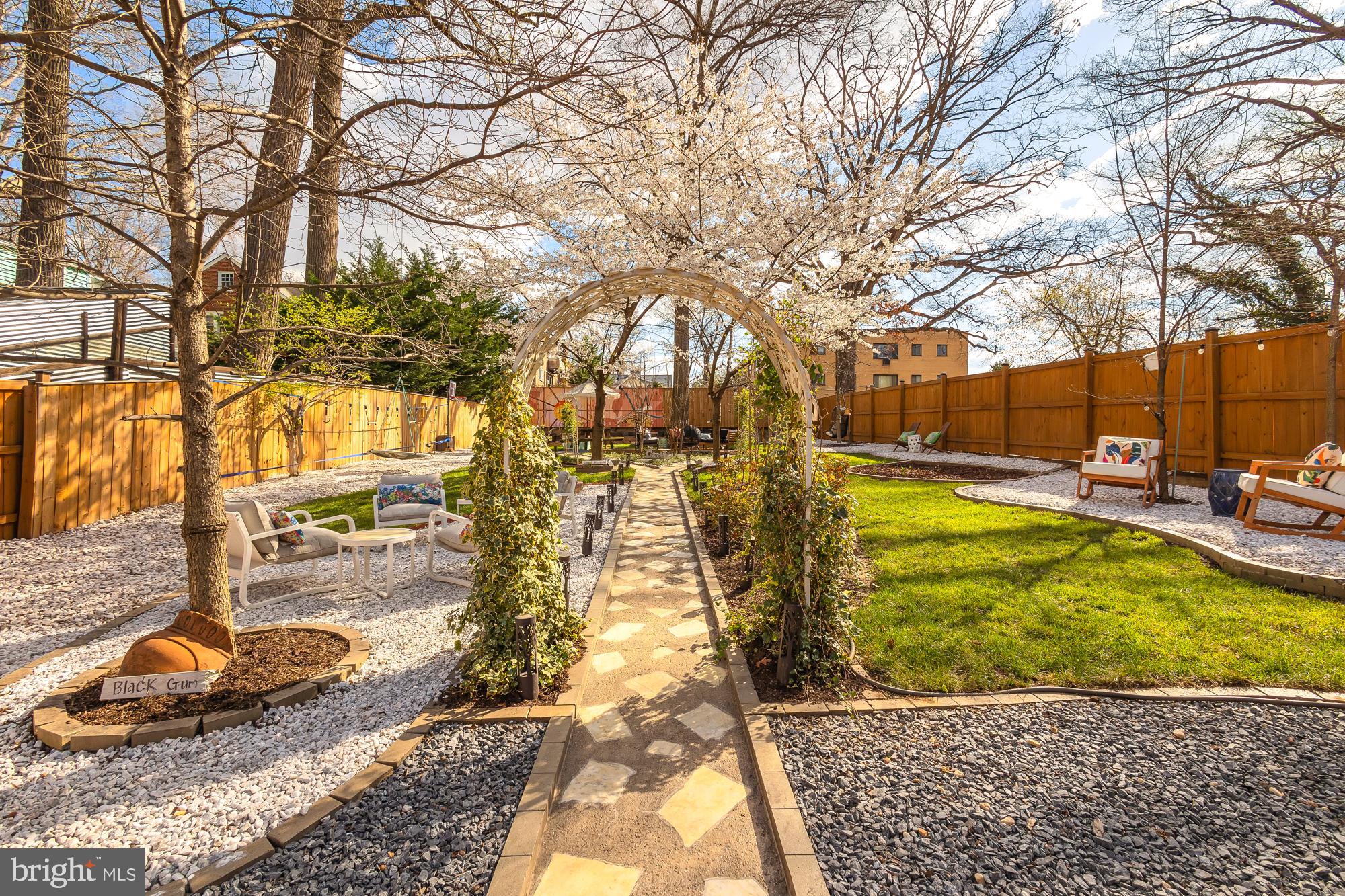 TAKOMA PARK - Residential