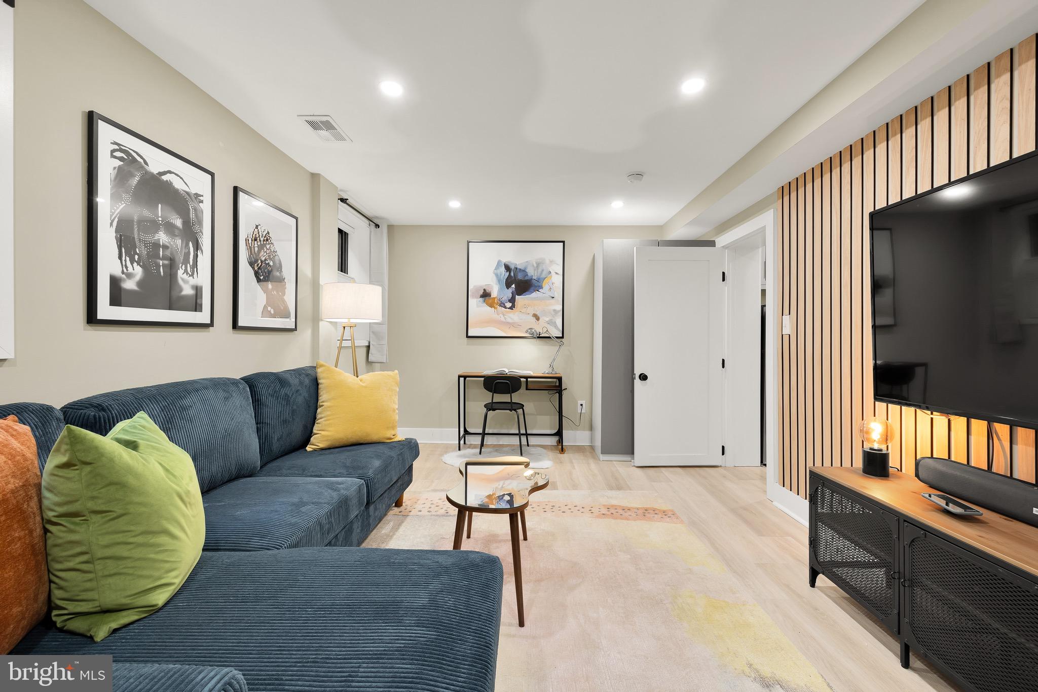 TAKOMA PARK - Residential