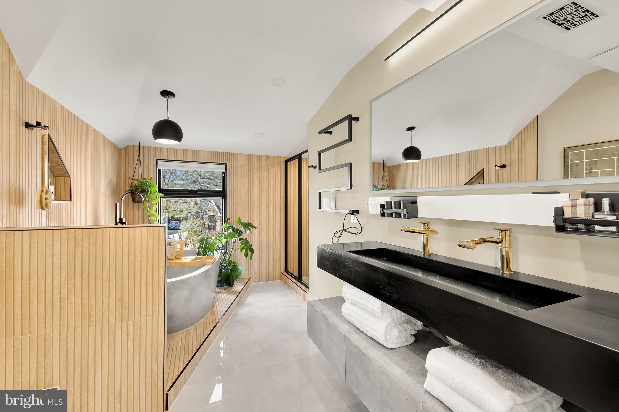 TAKOMA PARK - Residential