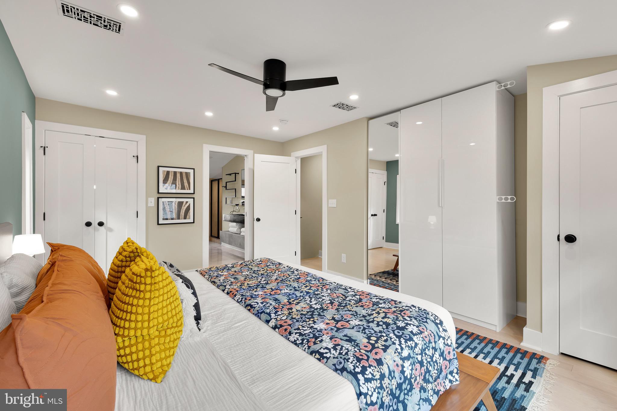 TAKOMA PARK - Residential