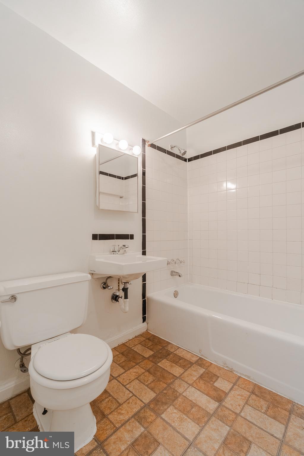 BALLSTON - Residential Lease