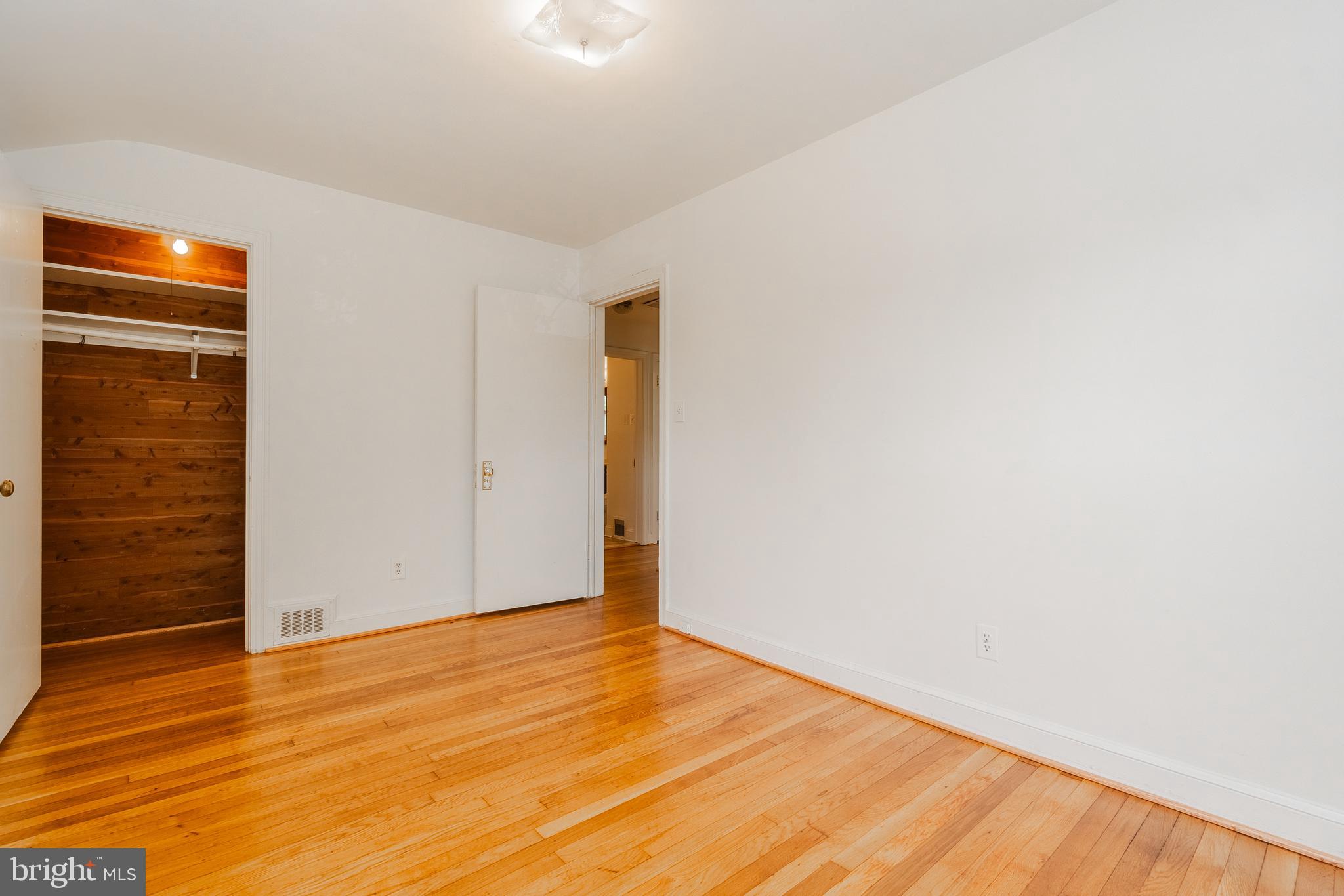 BALLSTON - Residential Lease