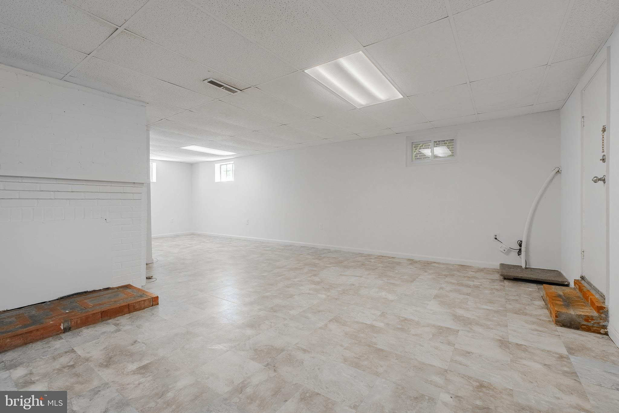 BALLSTON - Residential Lease