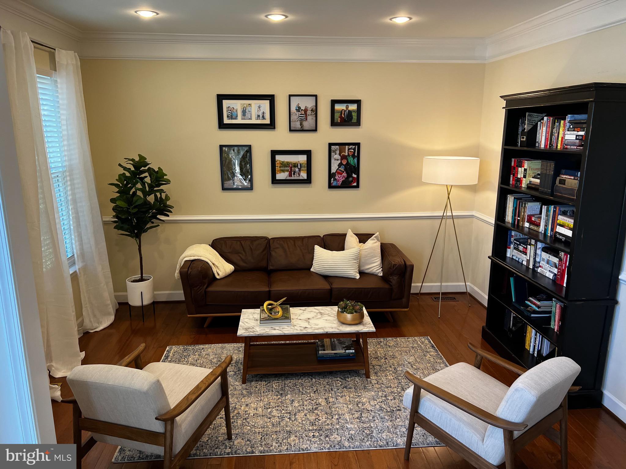 RICHLAND FOREST - Residential Lease