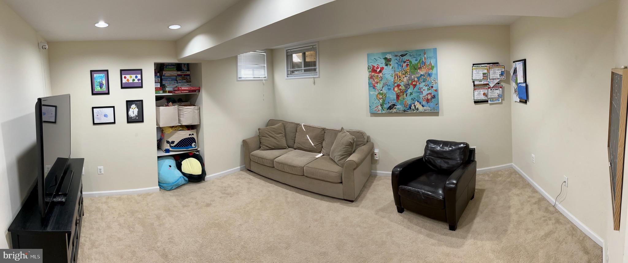 RICHLAND FOREST - Residential Lease