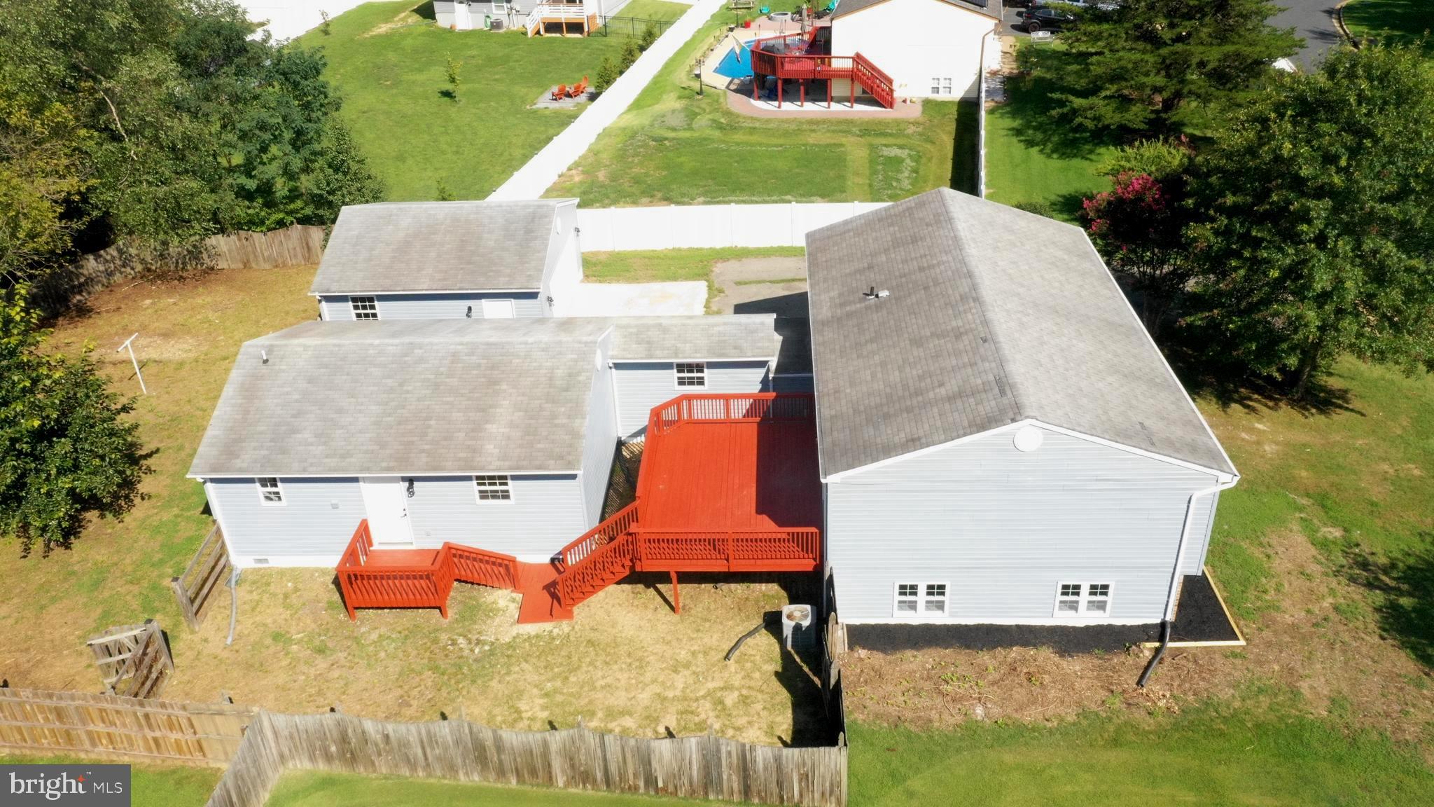 BRIARWOOD - Residential