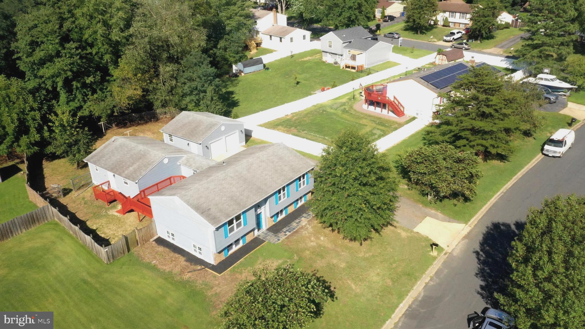 BRIARWOOD - Residential