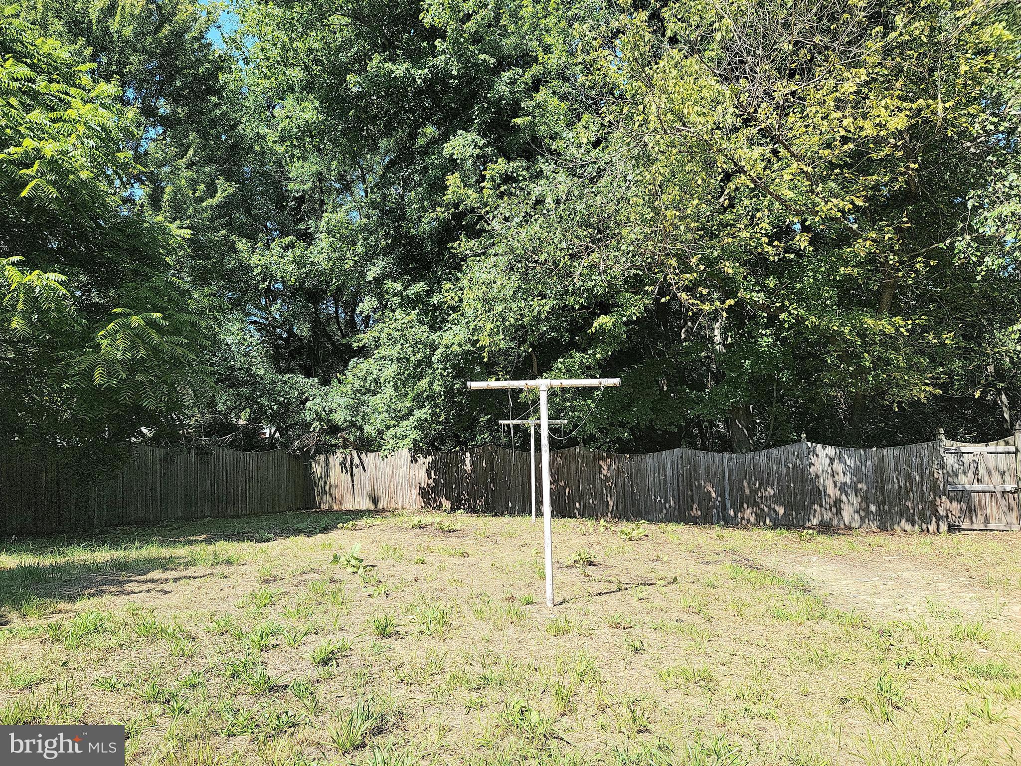 BRIARWOOD - Residential