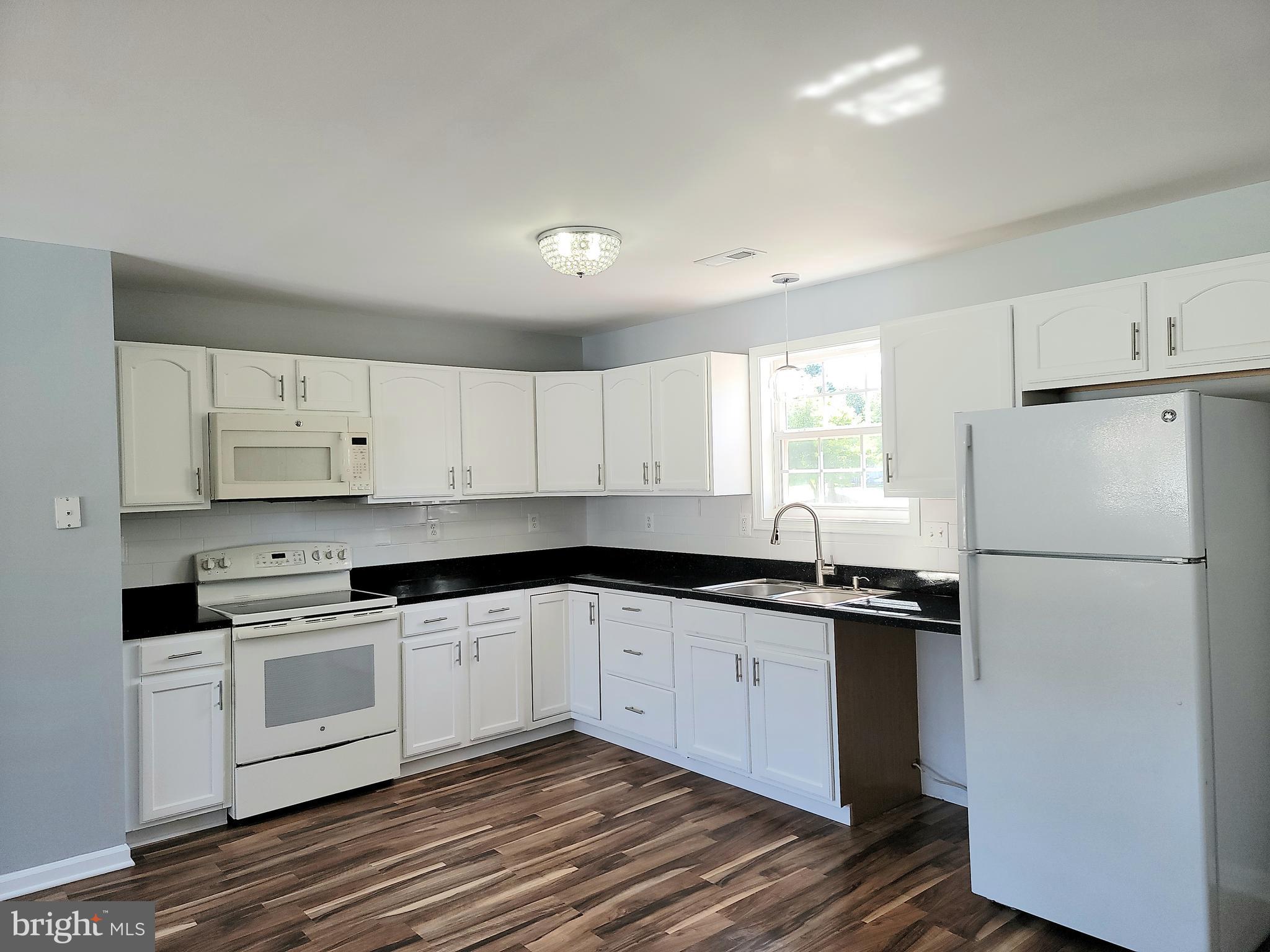 BRIARWOOD - Residential