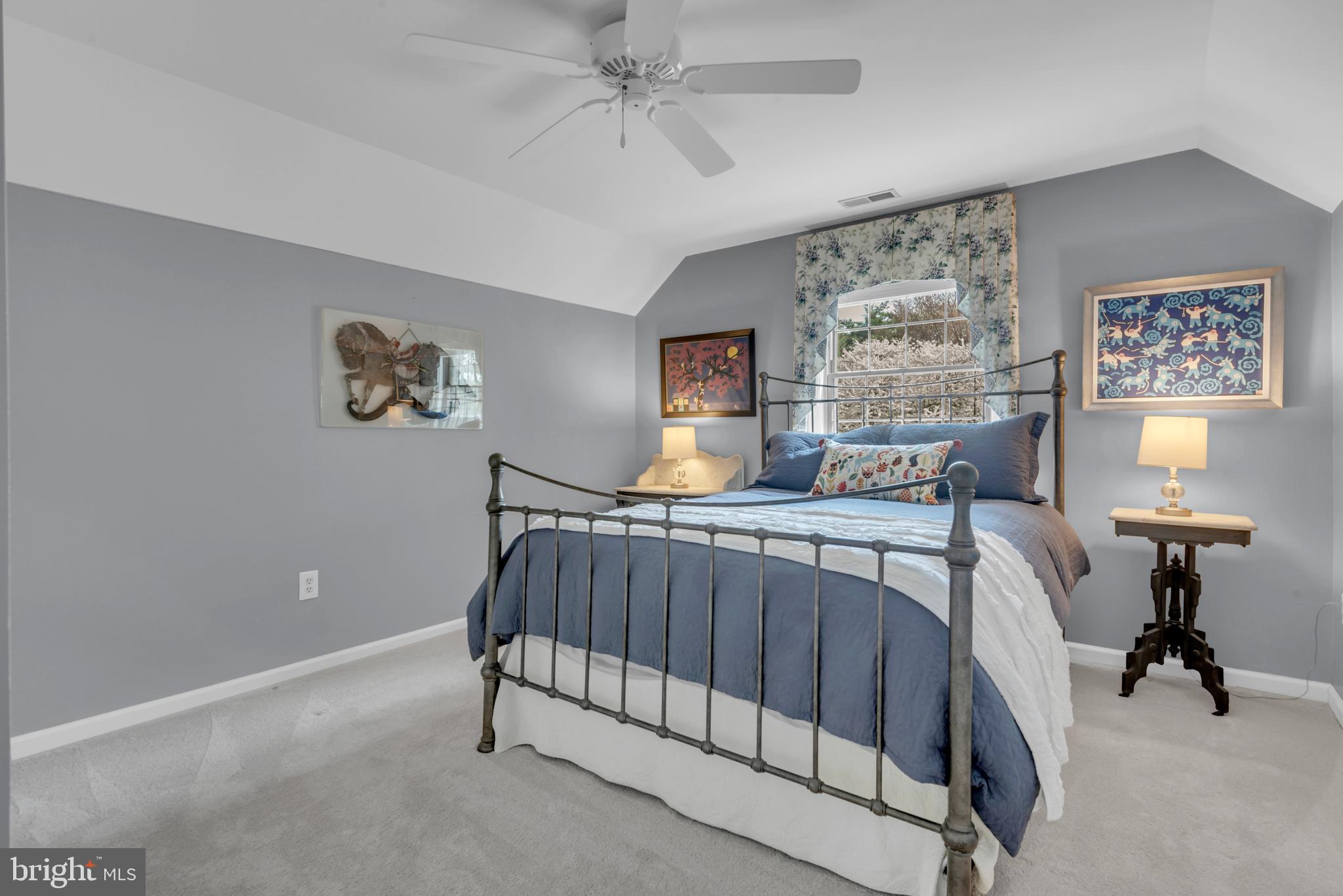 BELLE POINT FARM - Residential