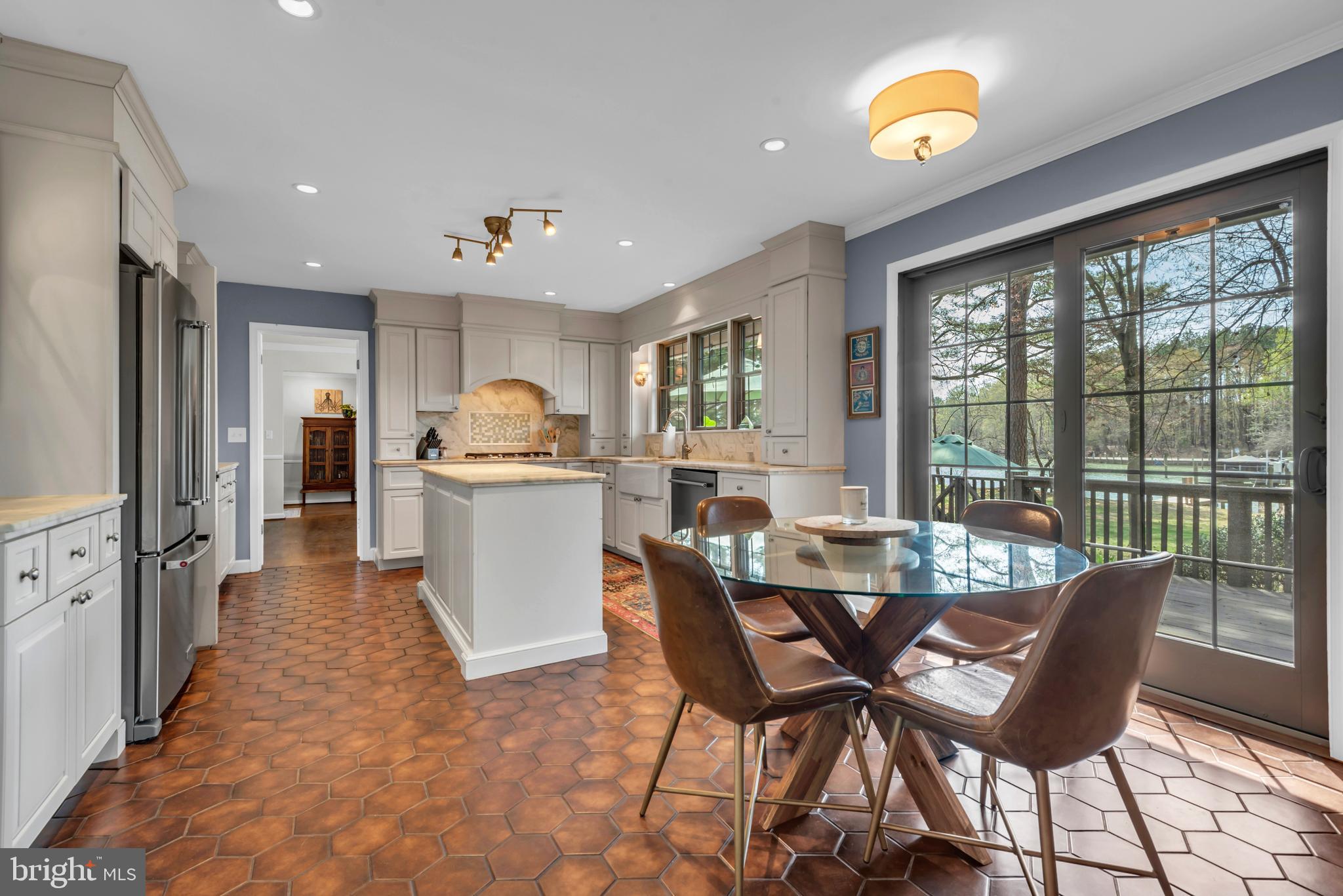 BELLE POINT FARM - Residential